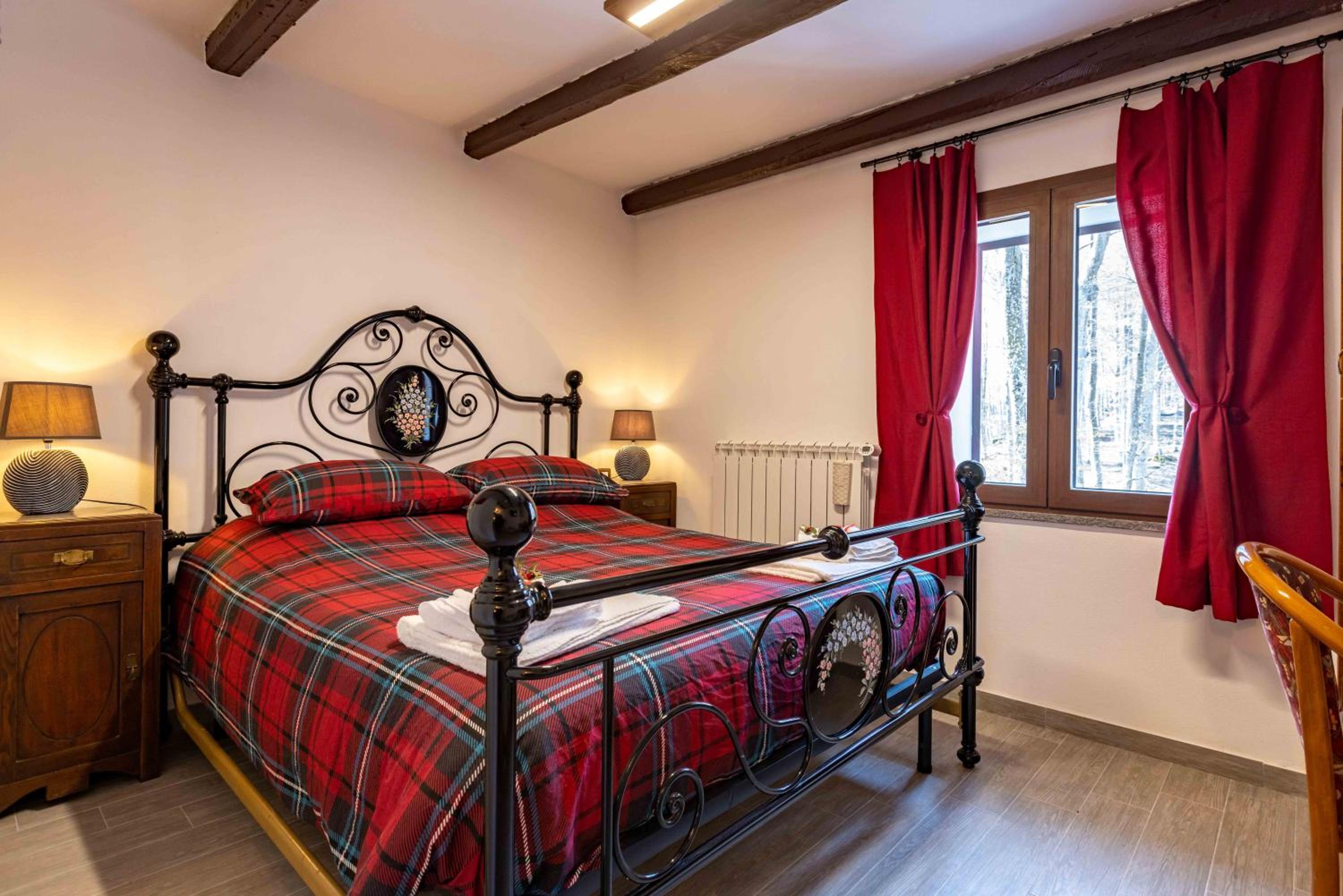 Large Double Room photo 2