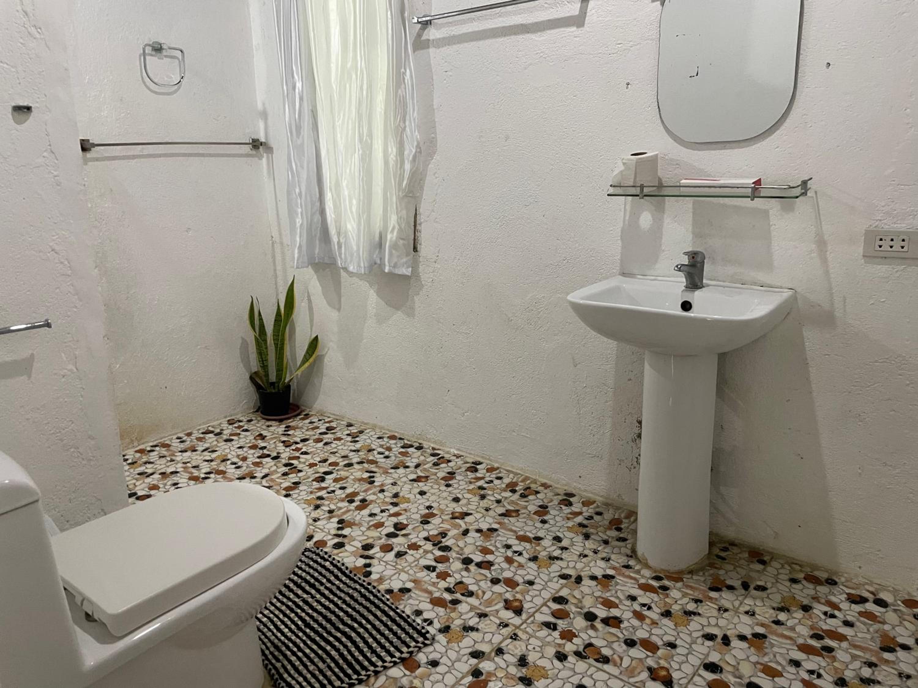Honeymoon Suite with Ocean View  - Photo 18