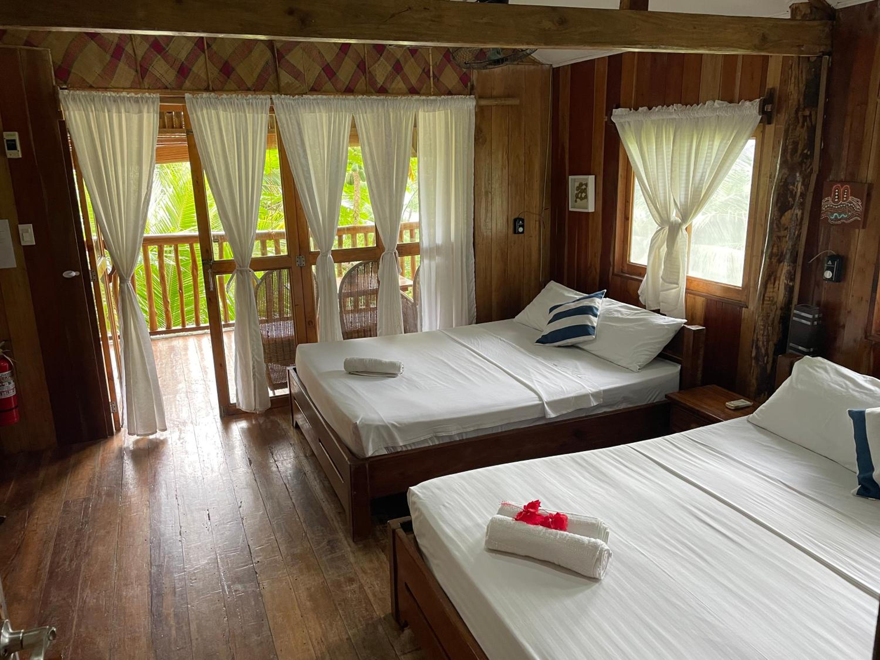 Honeymoon Suite with Ocean View  - Photo 14