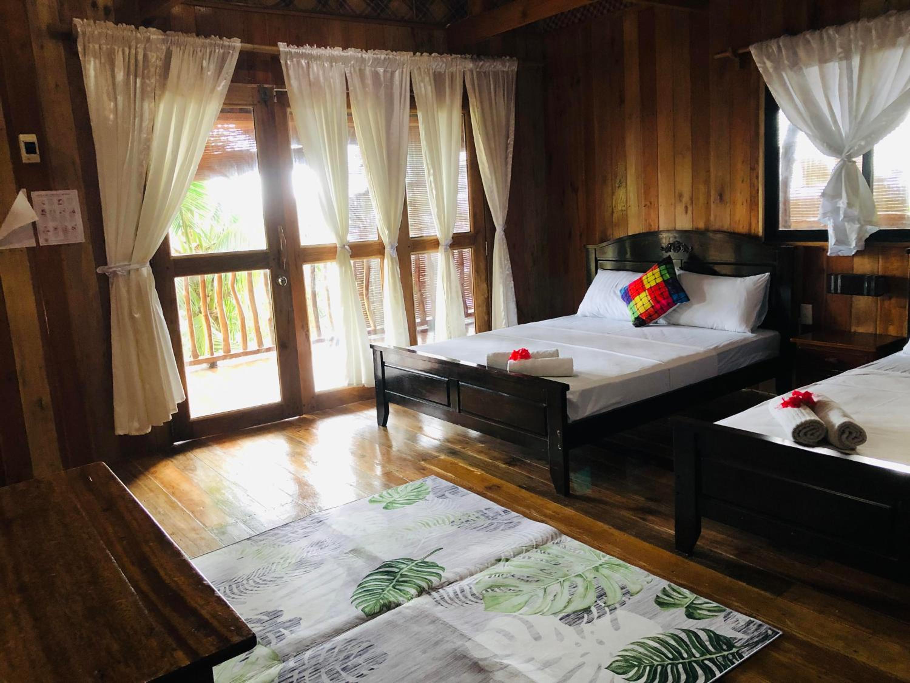 Superior Suite with Ocean View - Photo 7