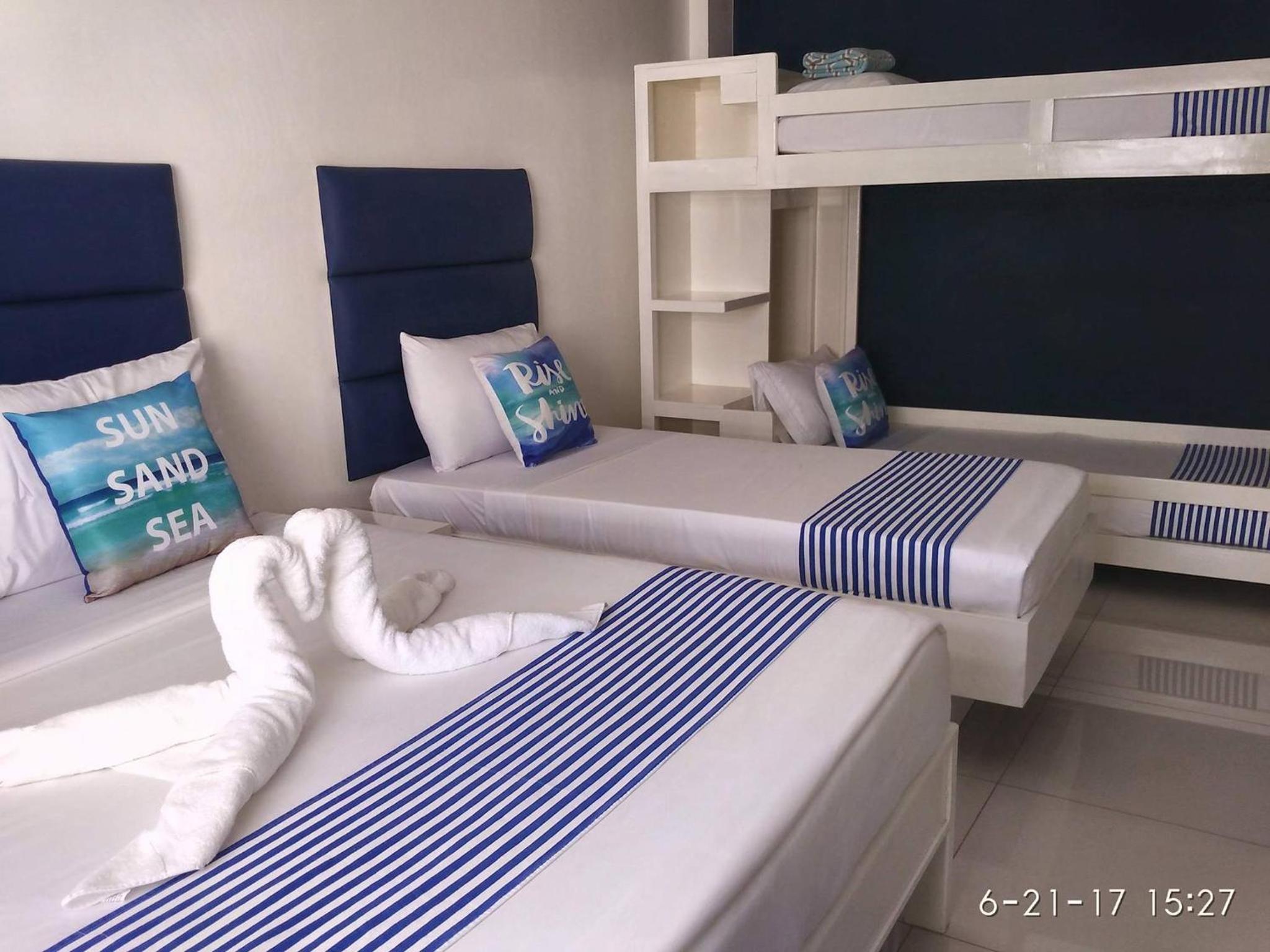 Family Room with Sea View