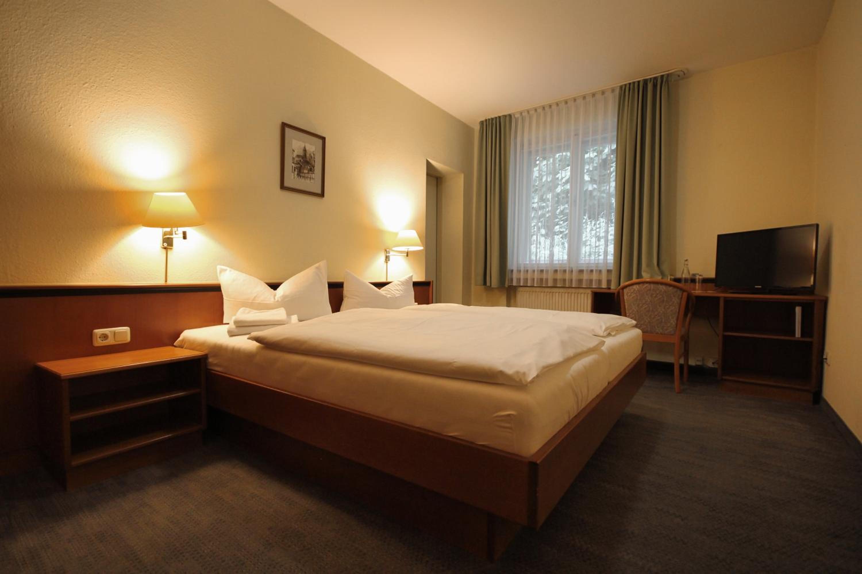 Double Room - Photo 1