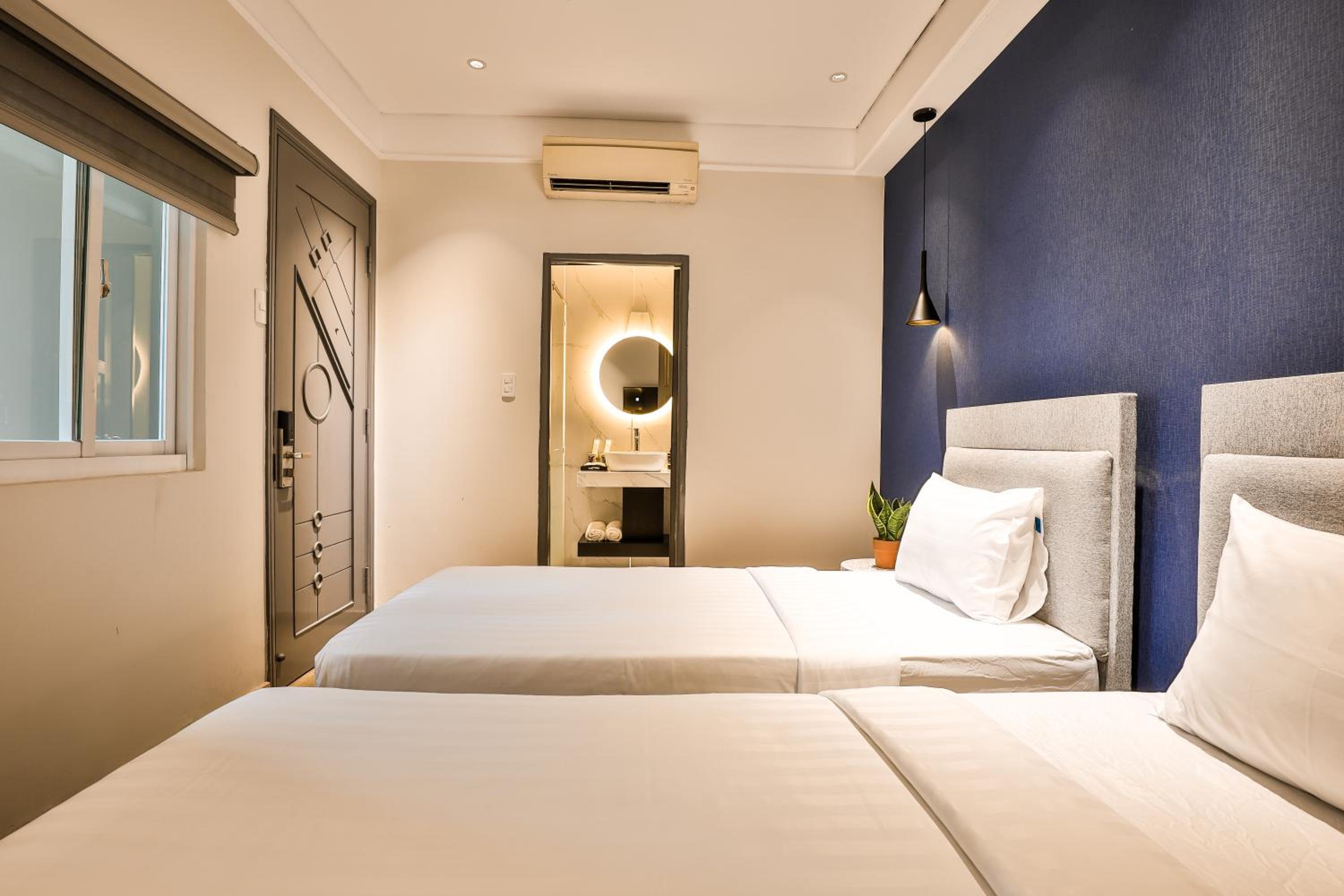 Superior Twin Room photo 3