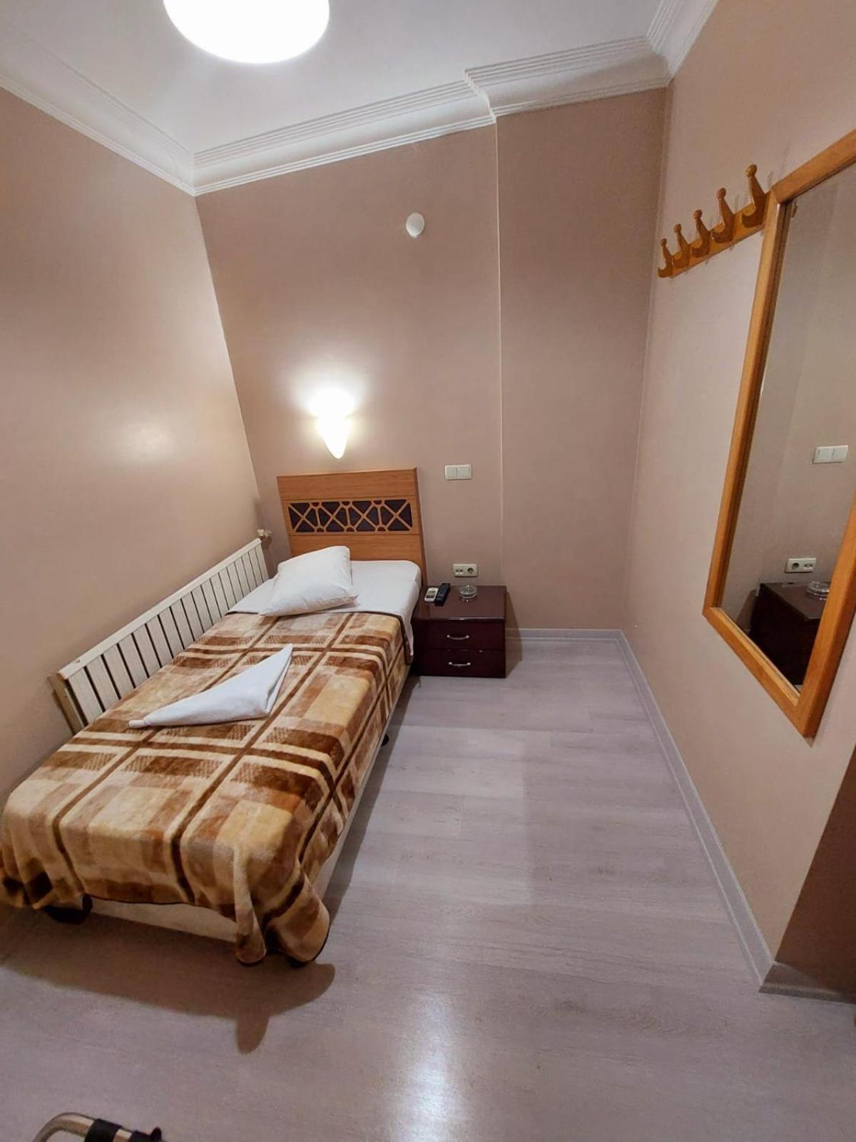 Standard Single Room photo 2