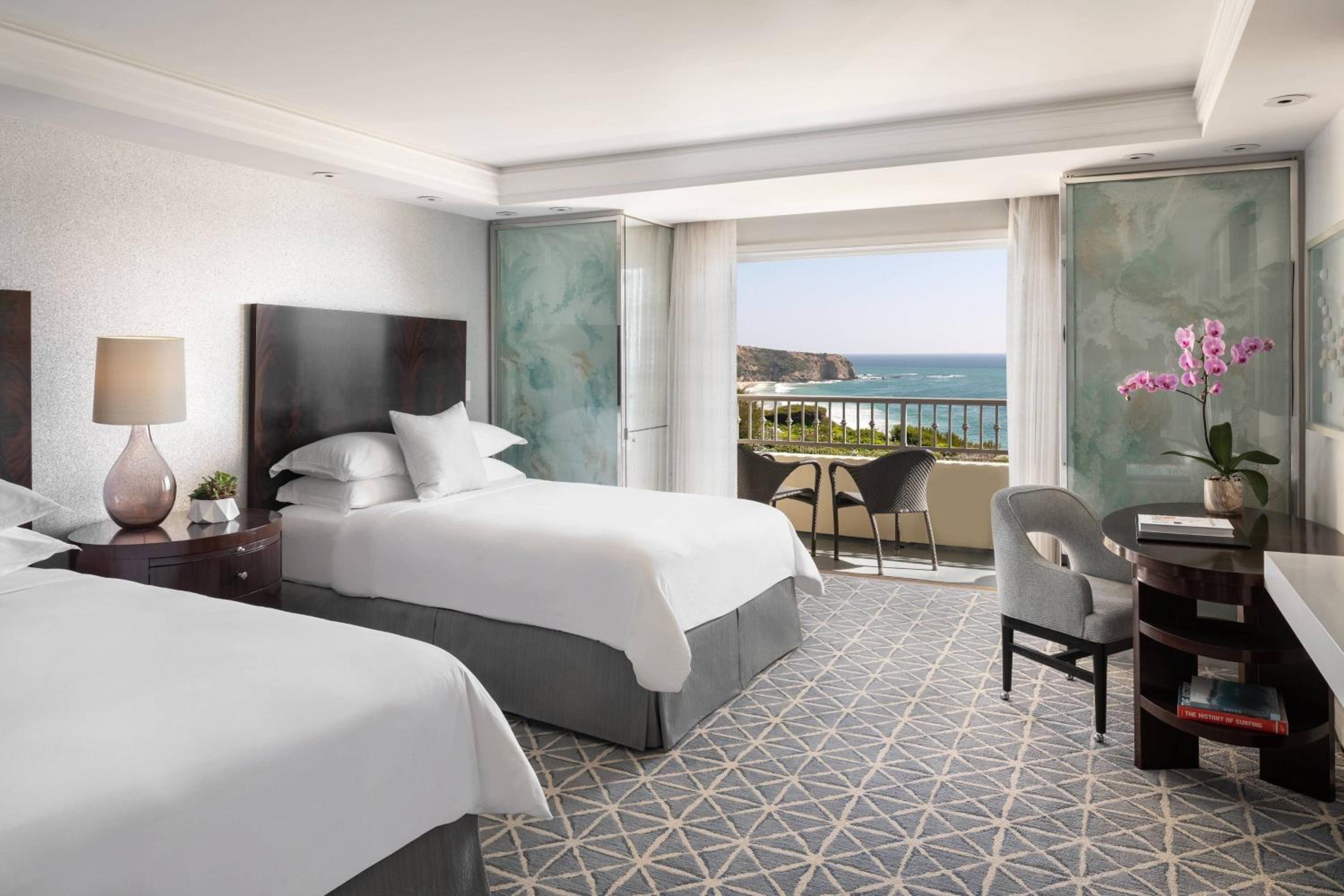 King or Double Room with Coastline View - Photo 1