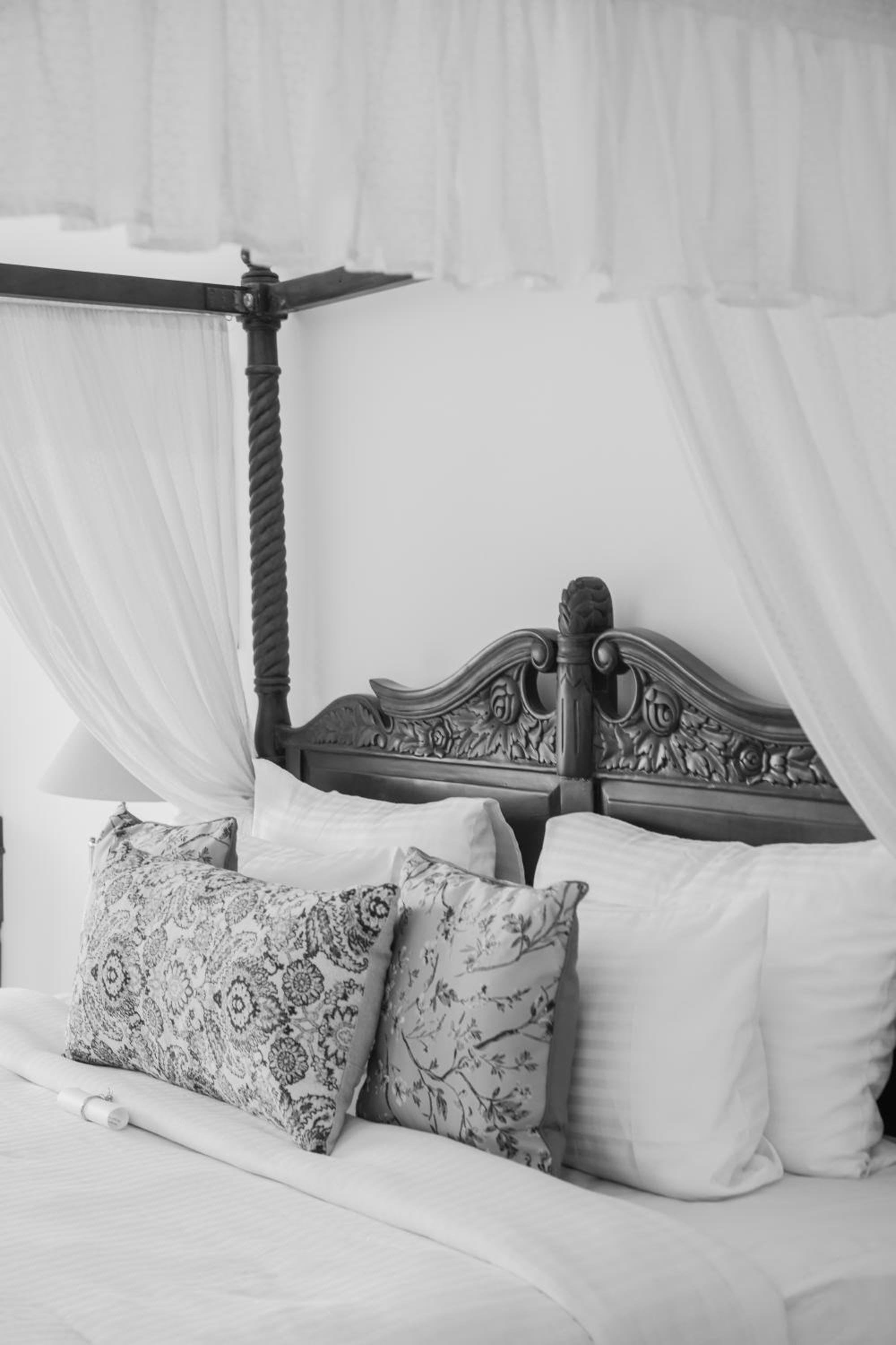 Heritage Deluxe King