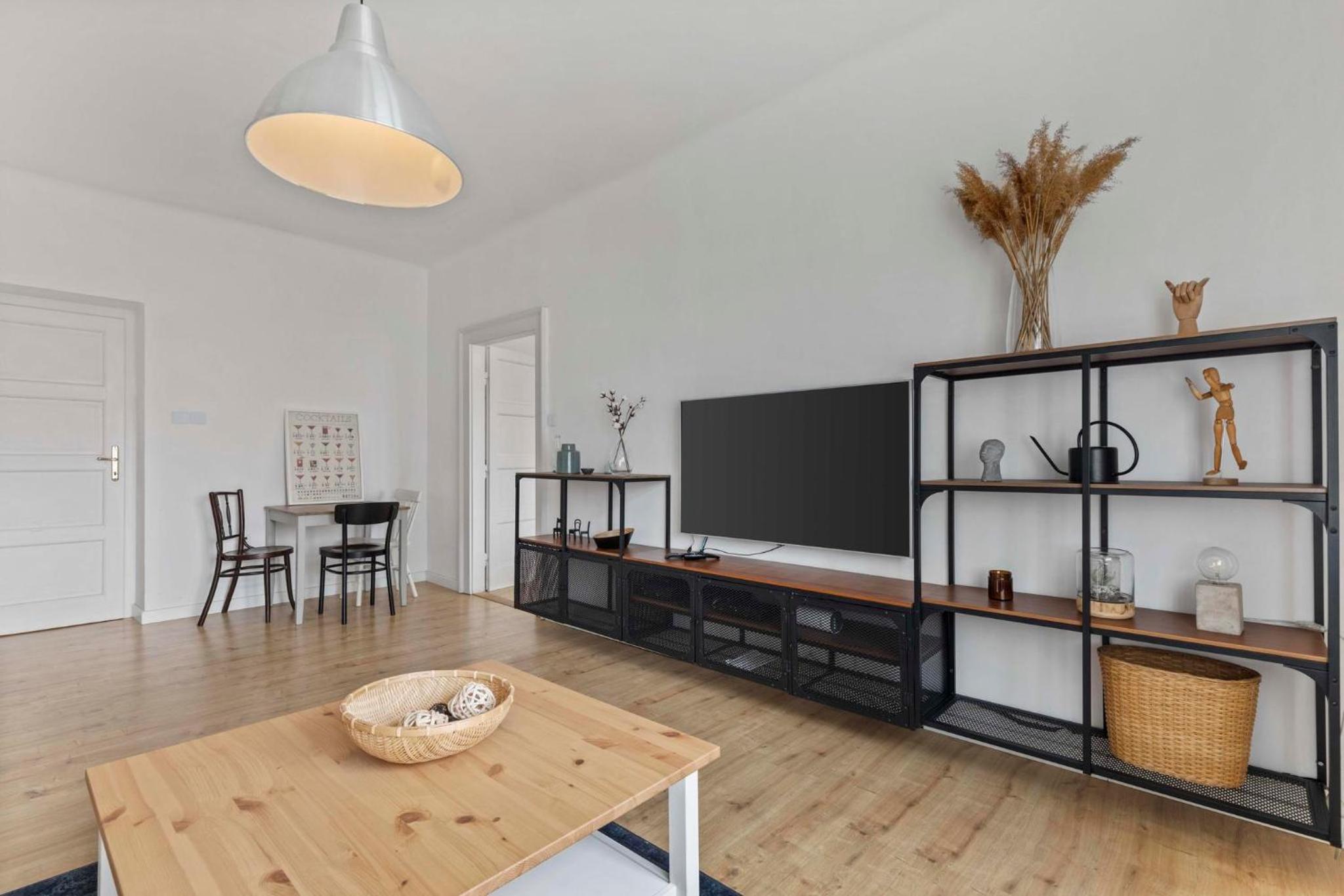 Two-Bedroom Apartment - Photo 14