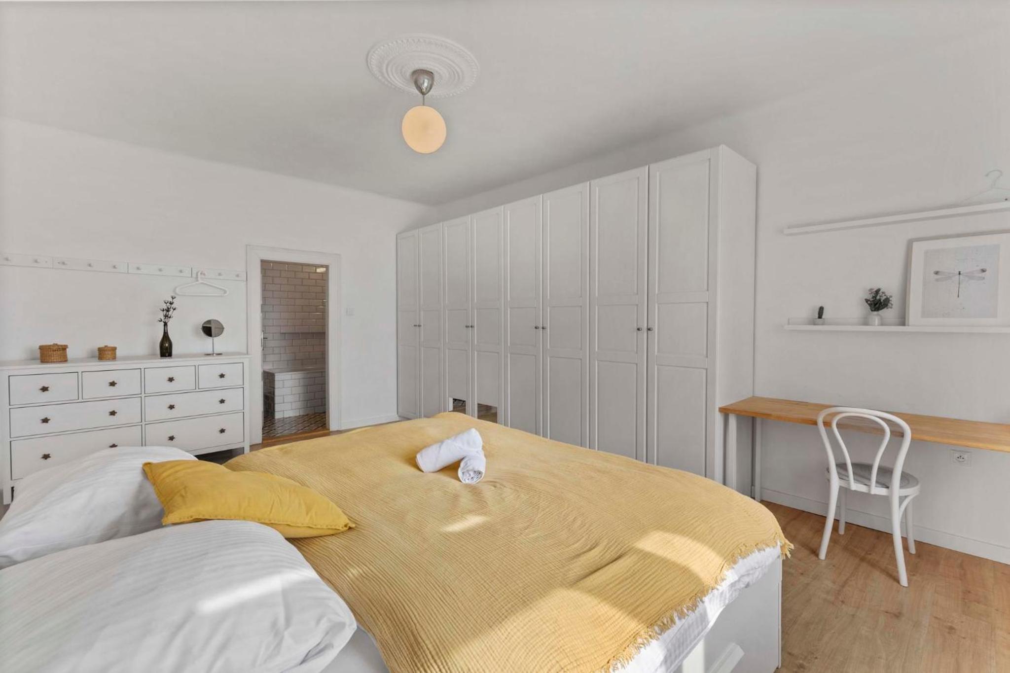 Two-Bedroom Apartment - Photo 12