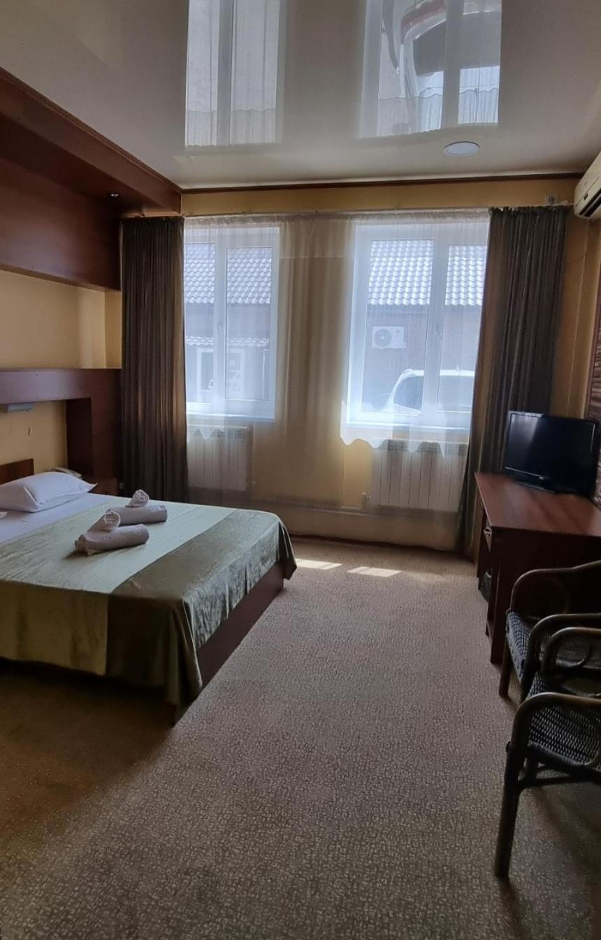 Standard Double or Twin Room photo 2