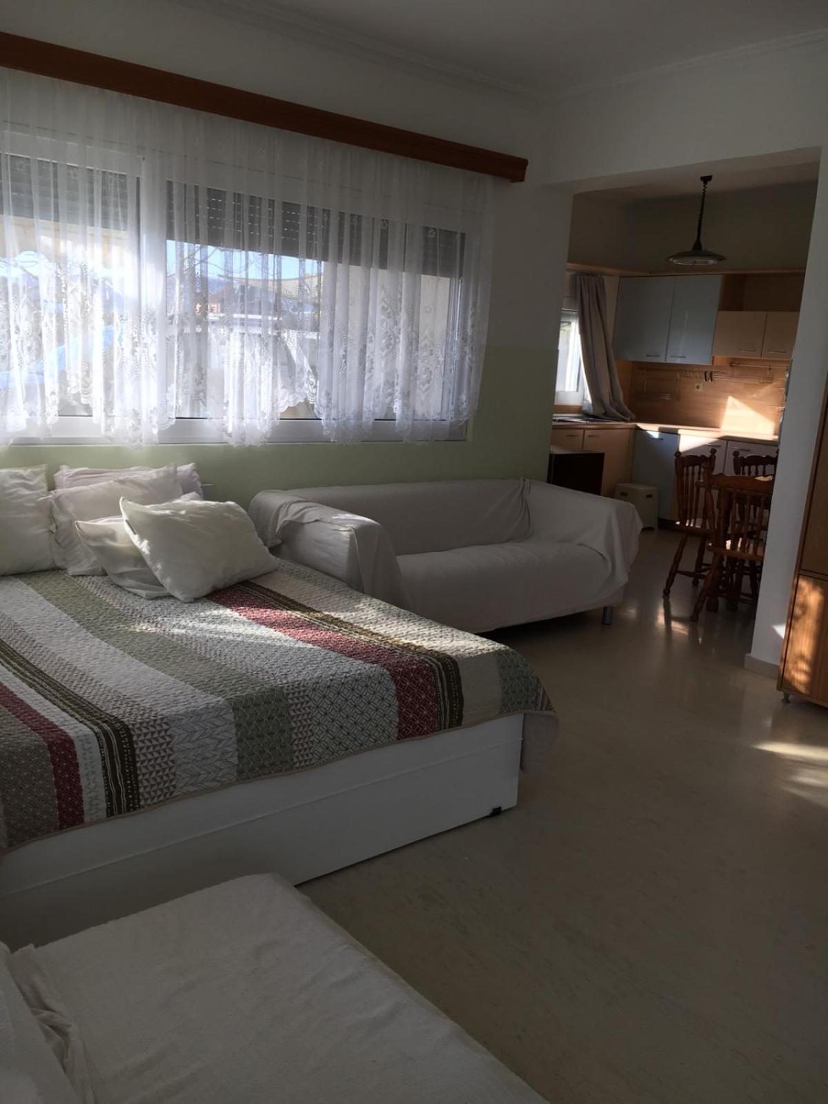Large Double Room photo 1
