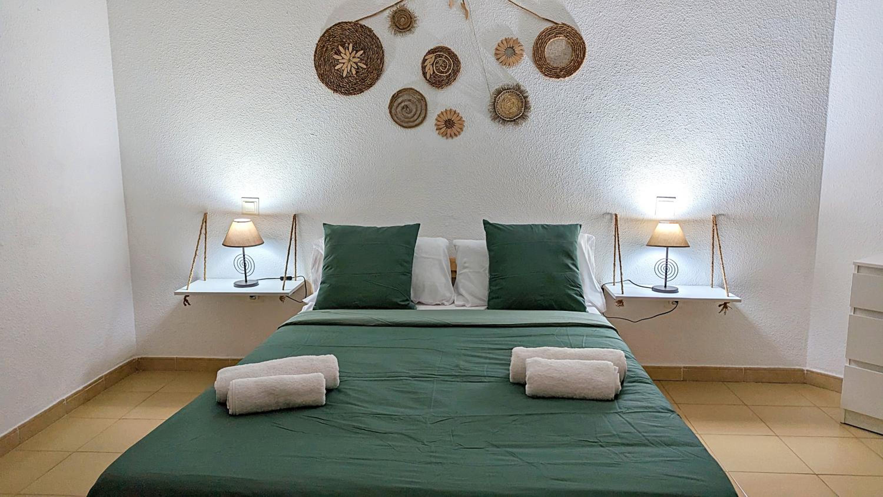 One-Bedroom Apartment photo 3