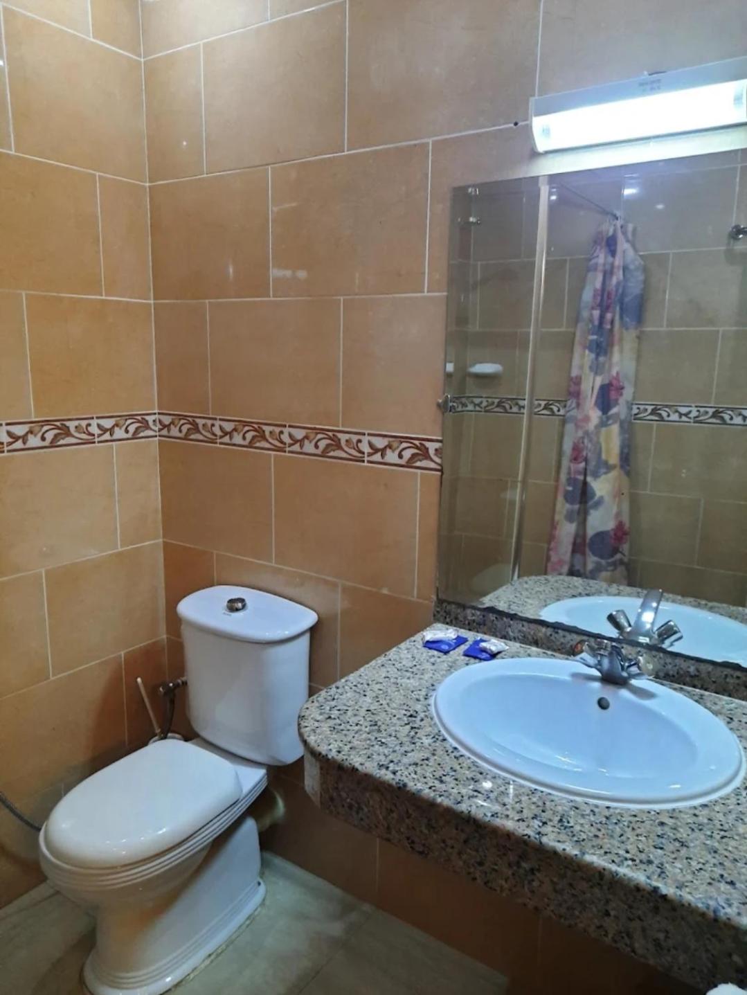 Single Room photo 3