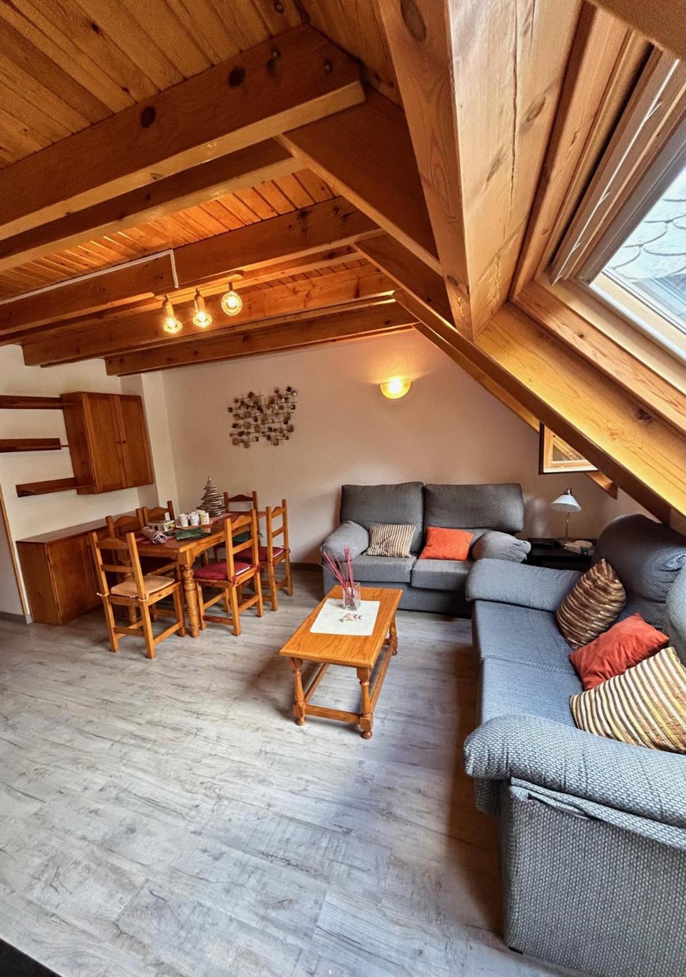 Apartamento - con niveles divididos