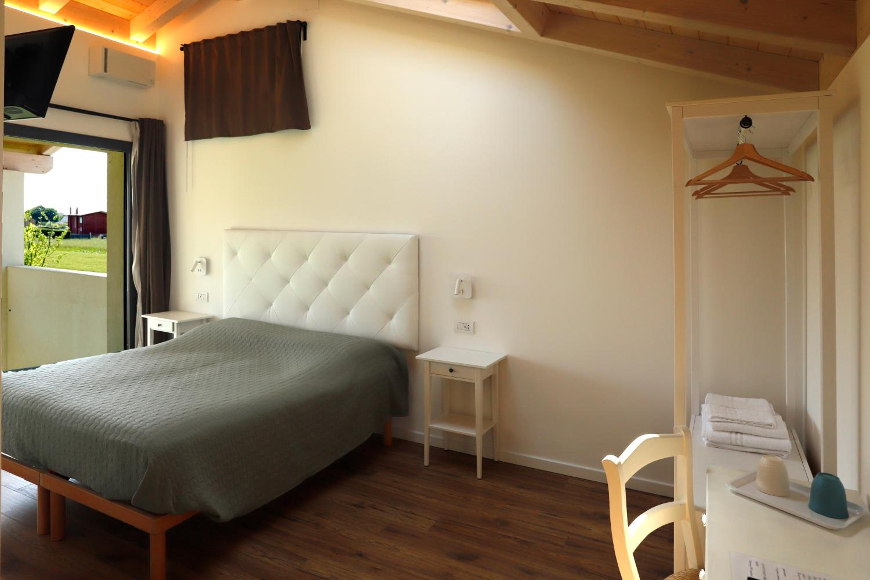 Double Room with Garden View photo 3