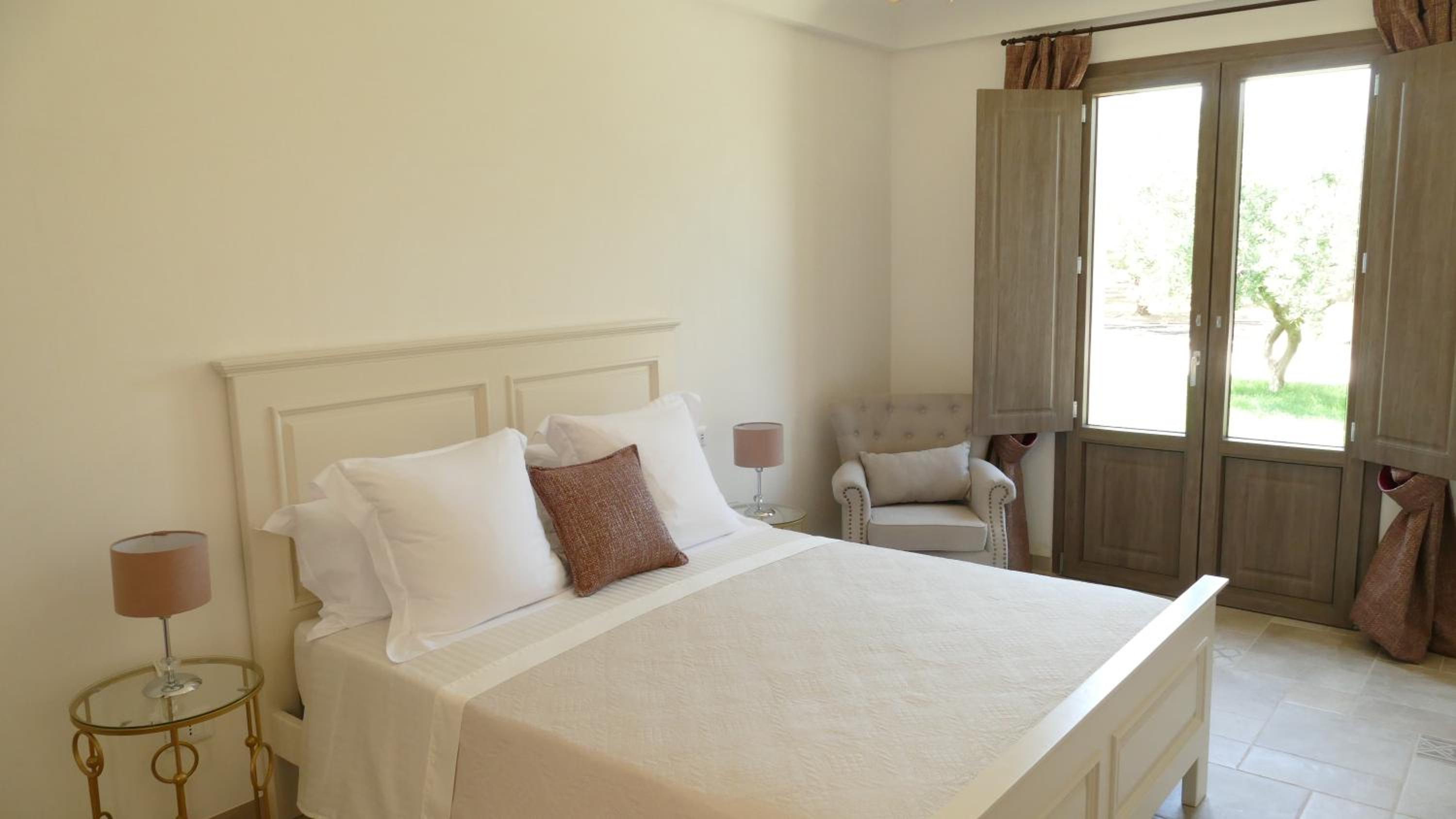 King Room with Garden View