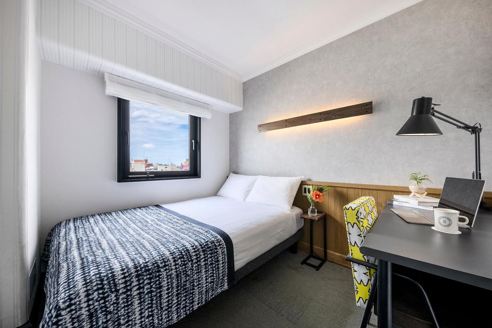 Standard Double Room - Photo 5