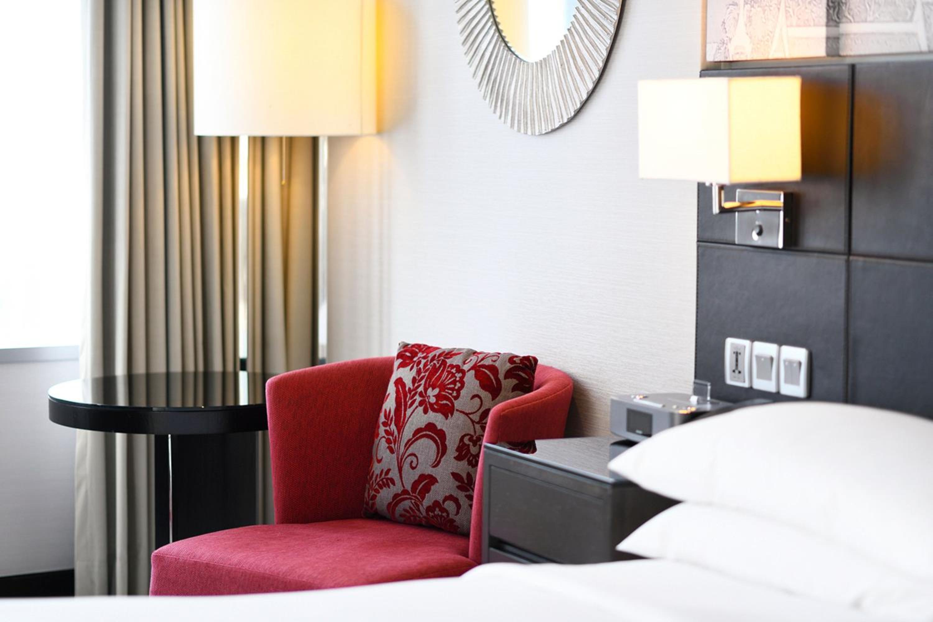 Double Room with Two Double Beds thumbnail 5