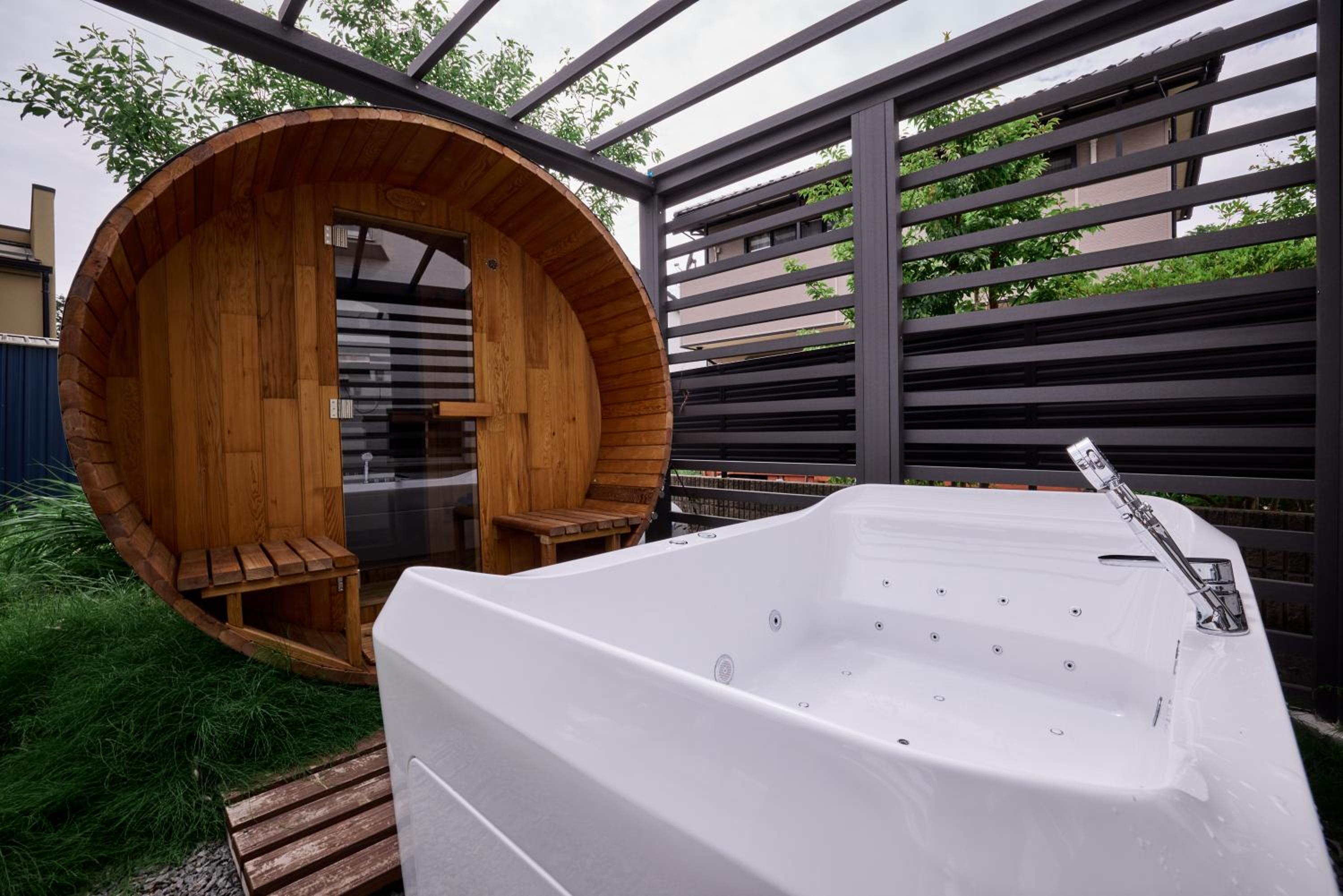 Three-Bedroom House - Photo 10