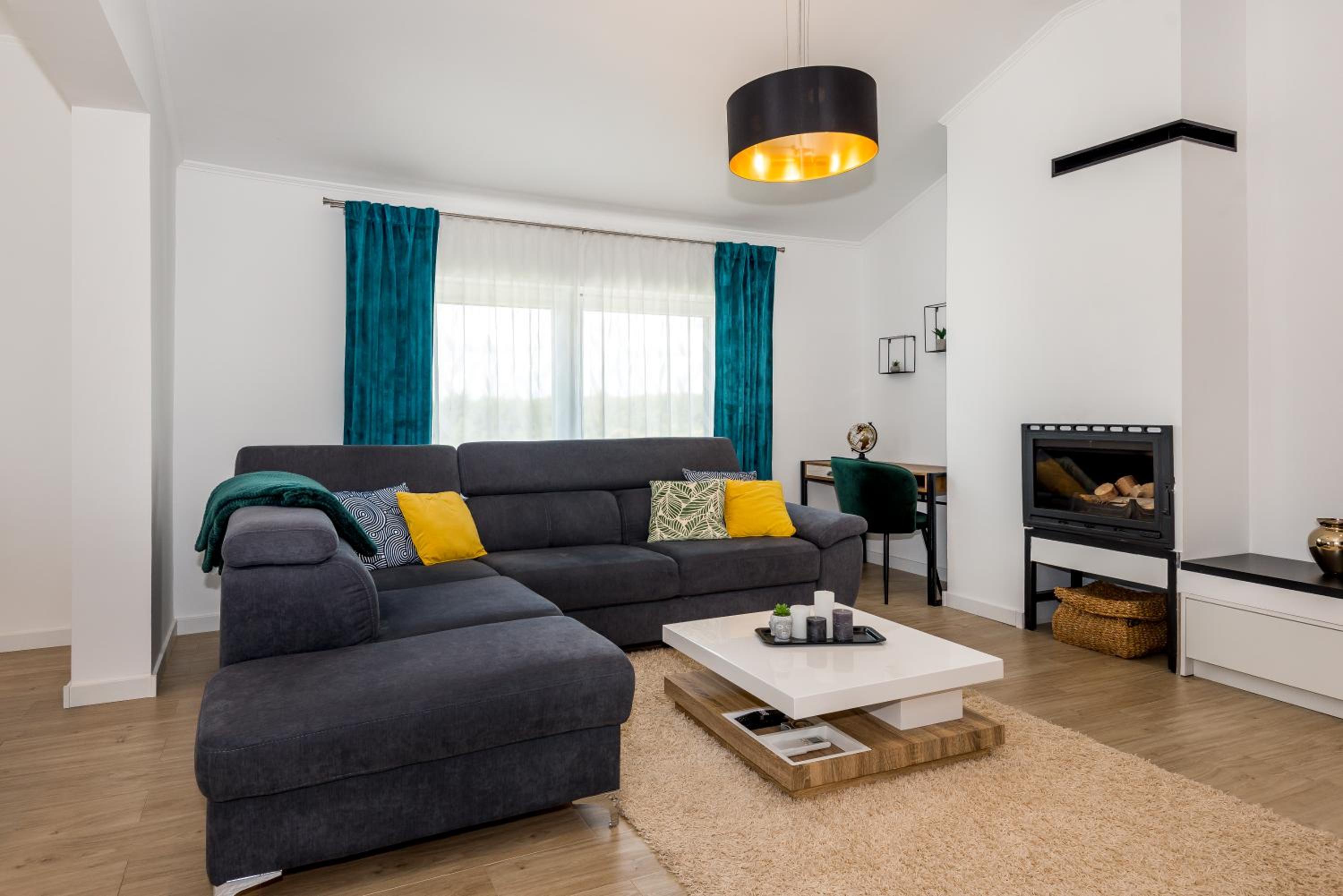 Villa photo 1