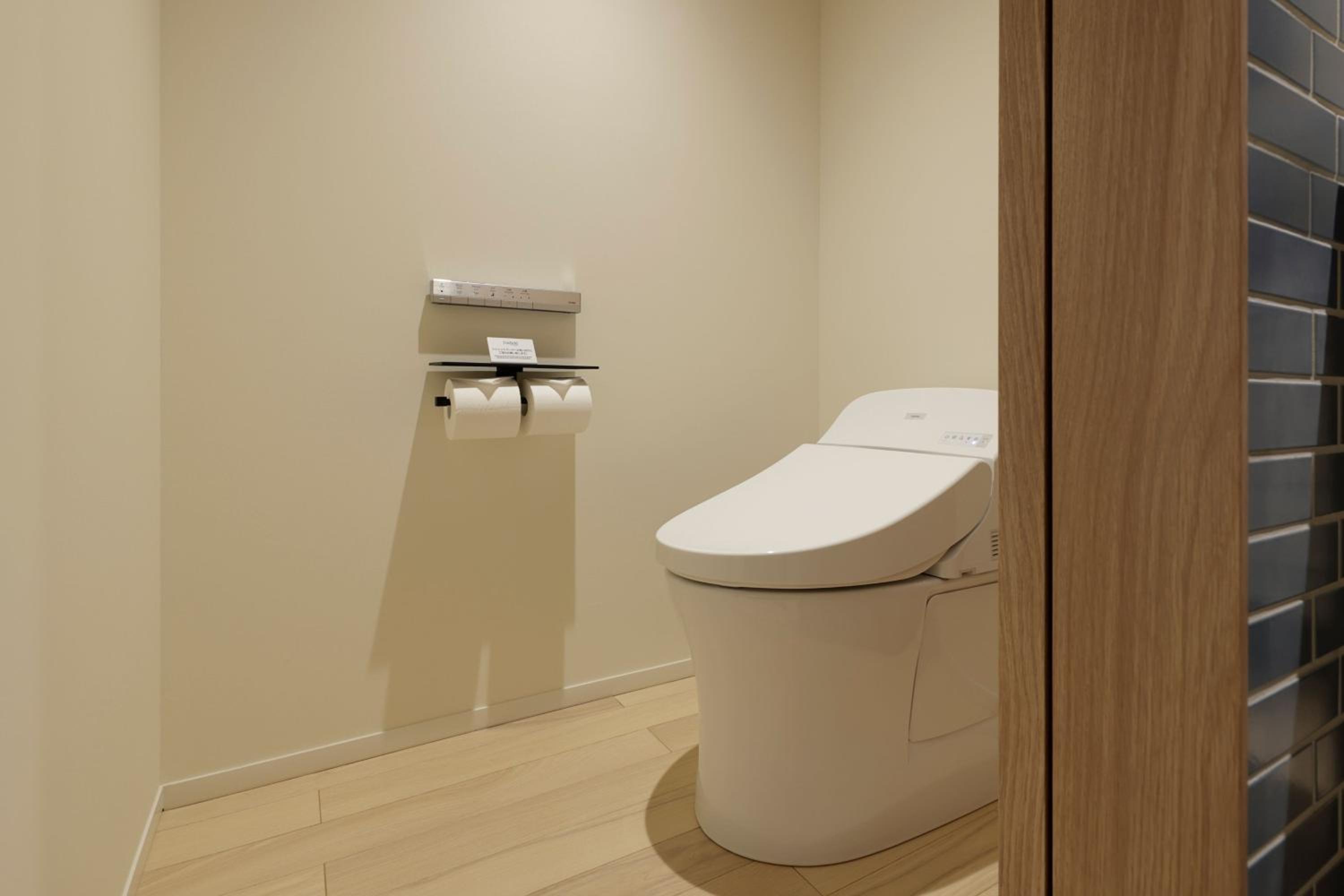 Twin Room - Photo 8