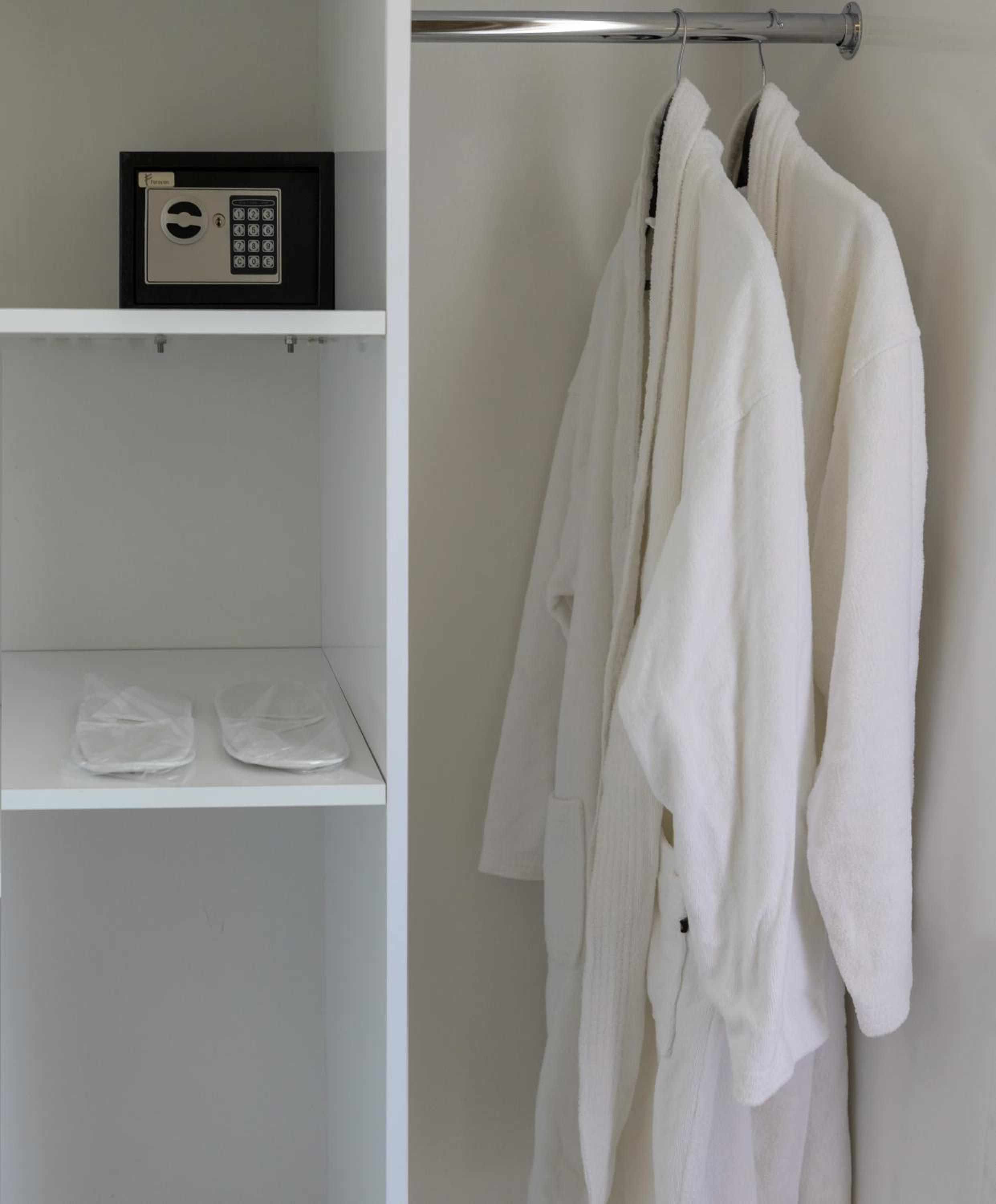 Double or Twin Room with City View