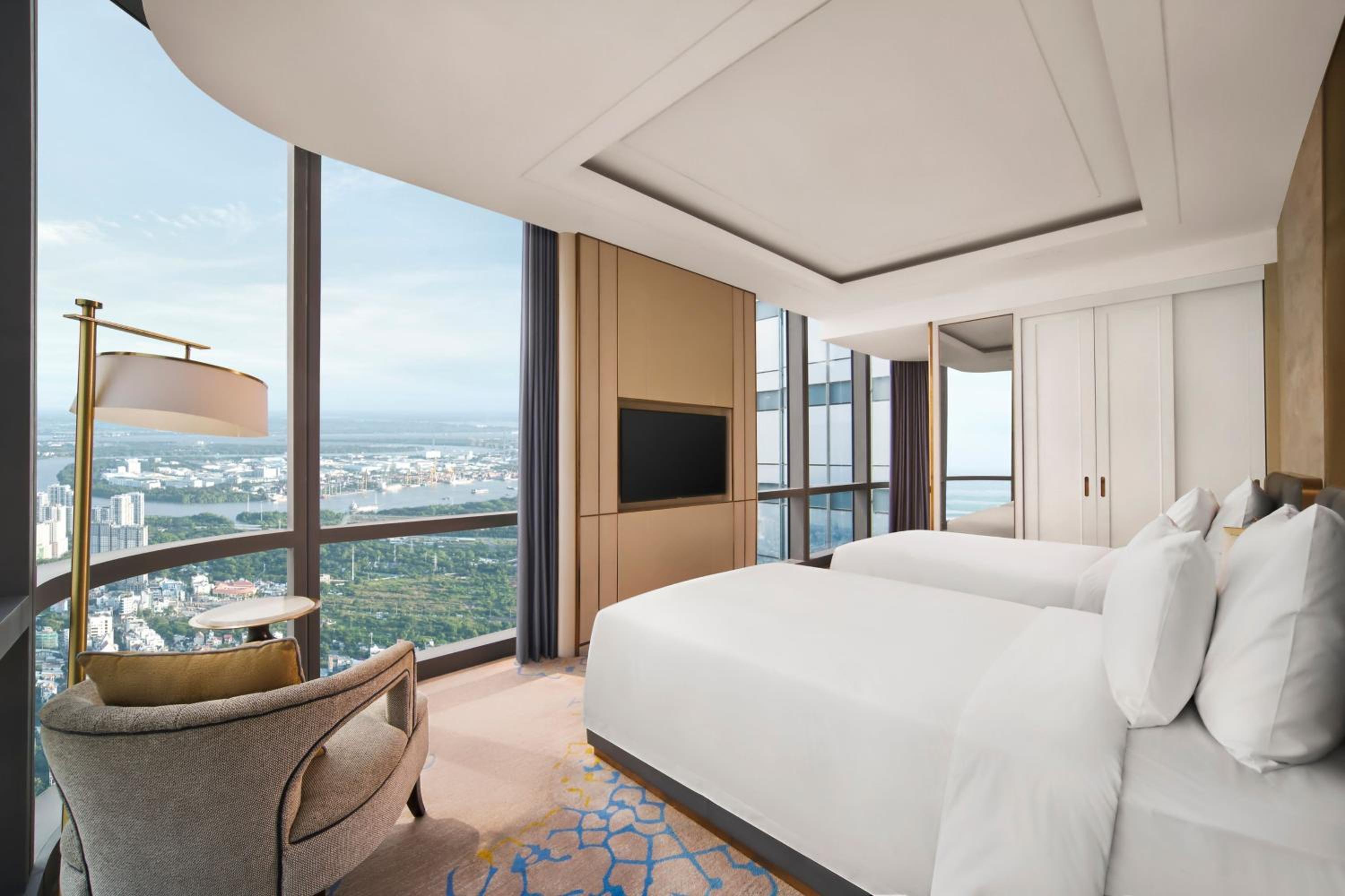 Club Twin Room with Panoramic View - Club Lounge Access