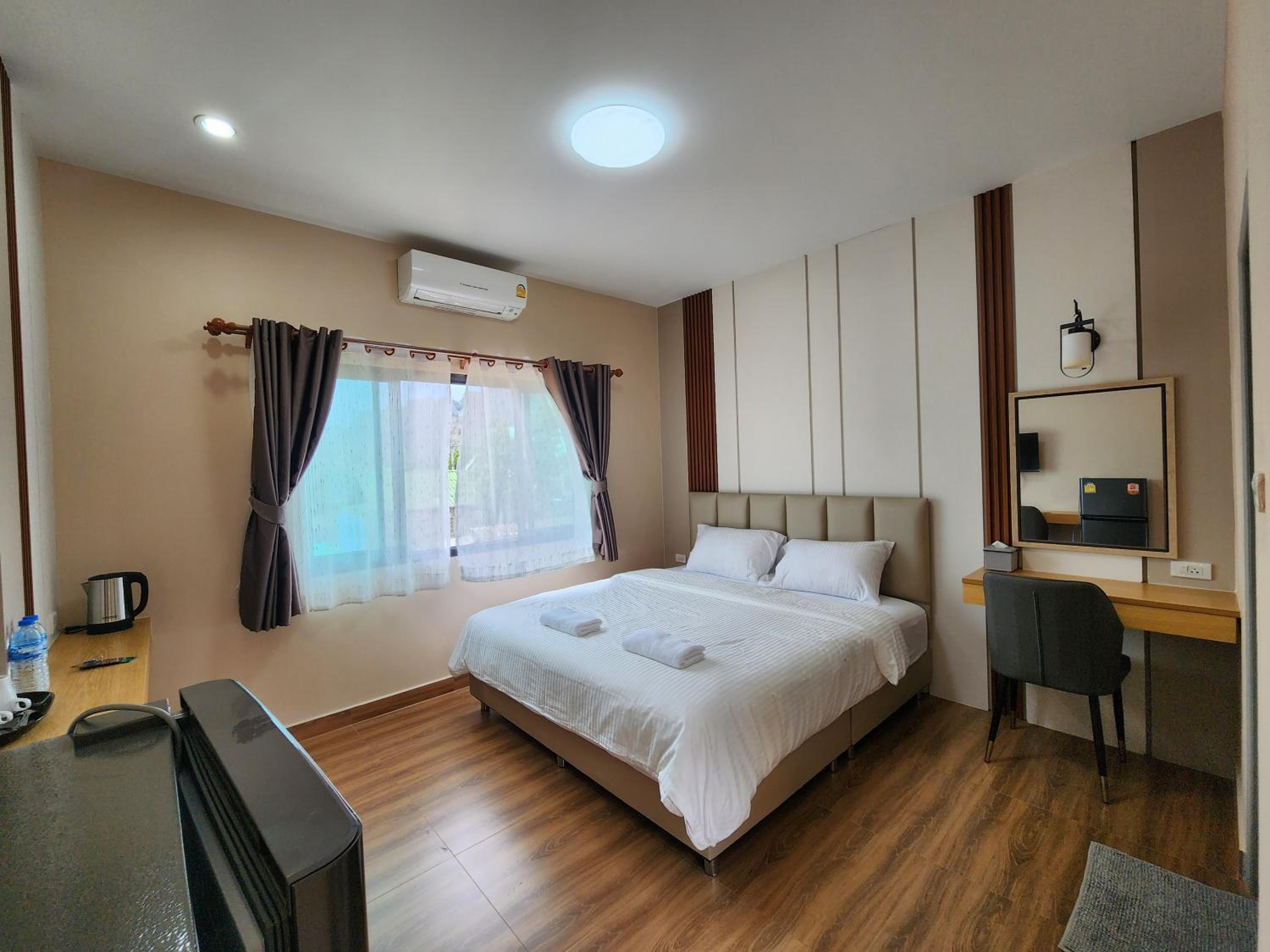 Superior King Room photo 3