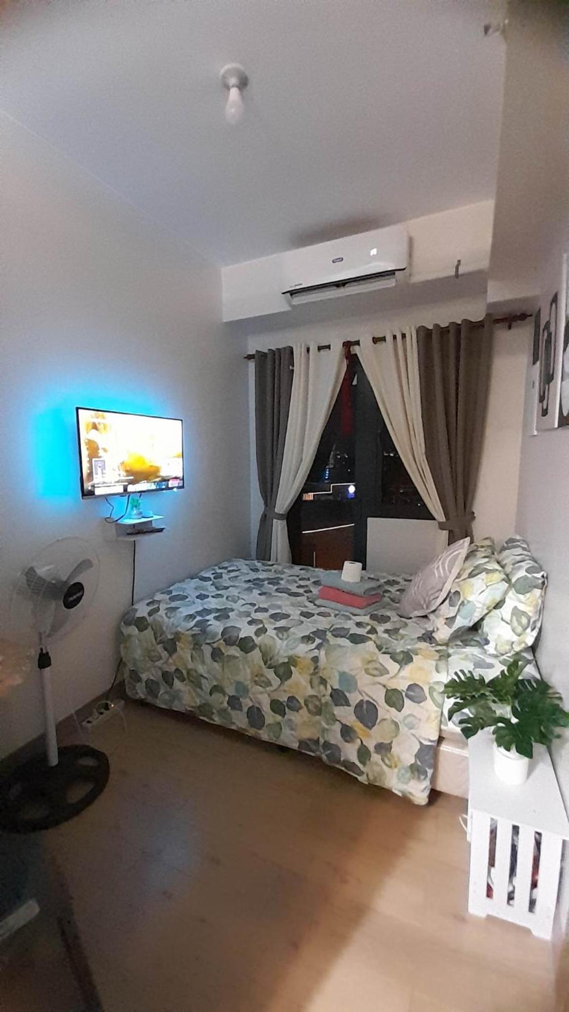 One-Bedroom Apartment - Photo 4