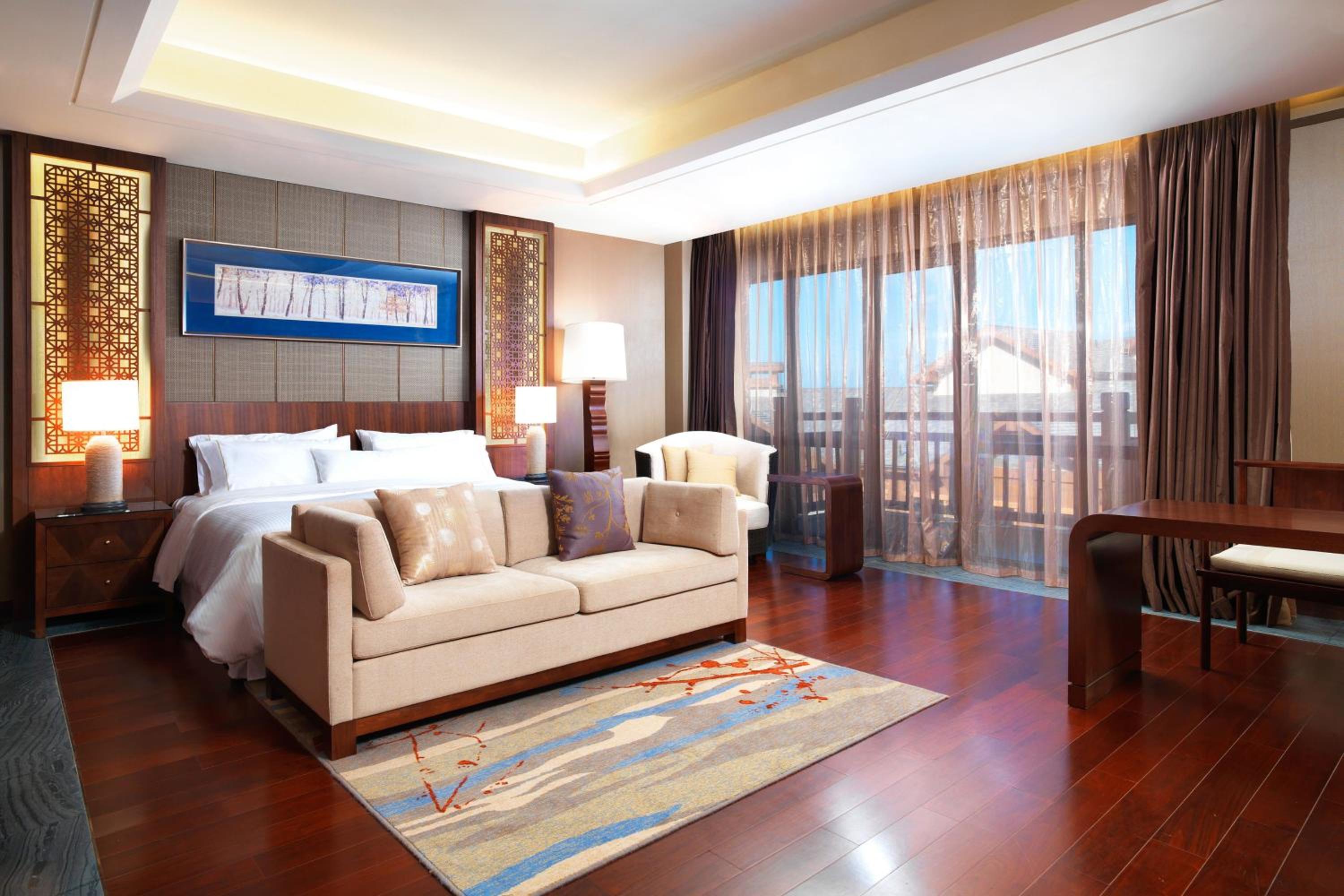 Executive King Room