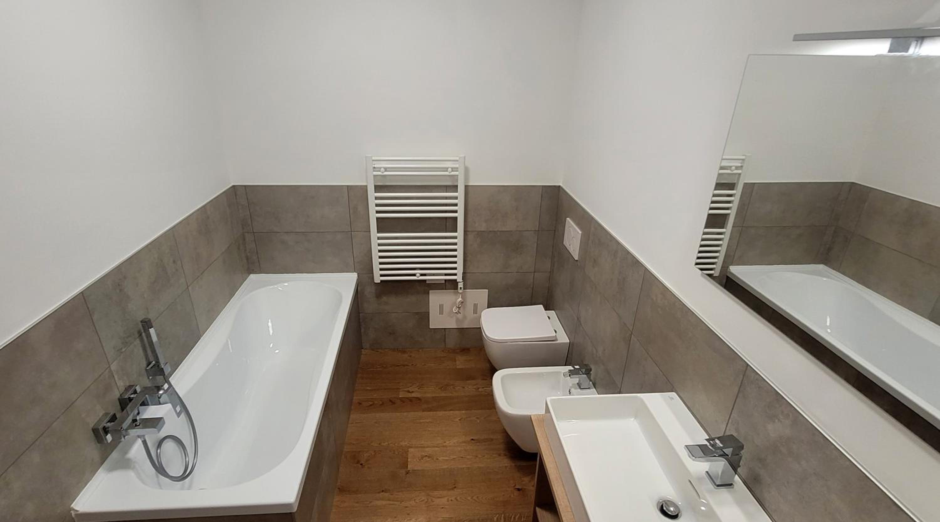 Apartment photo 3