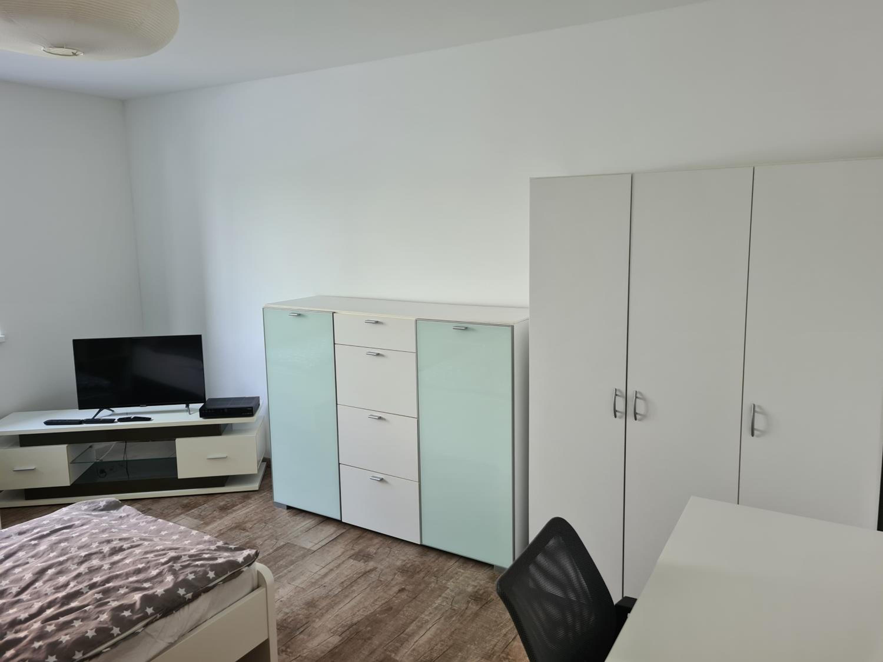 Two-Bedroom Apartment photo 2