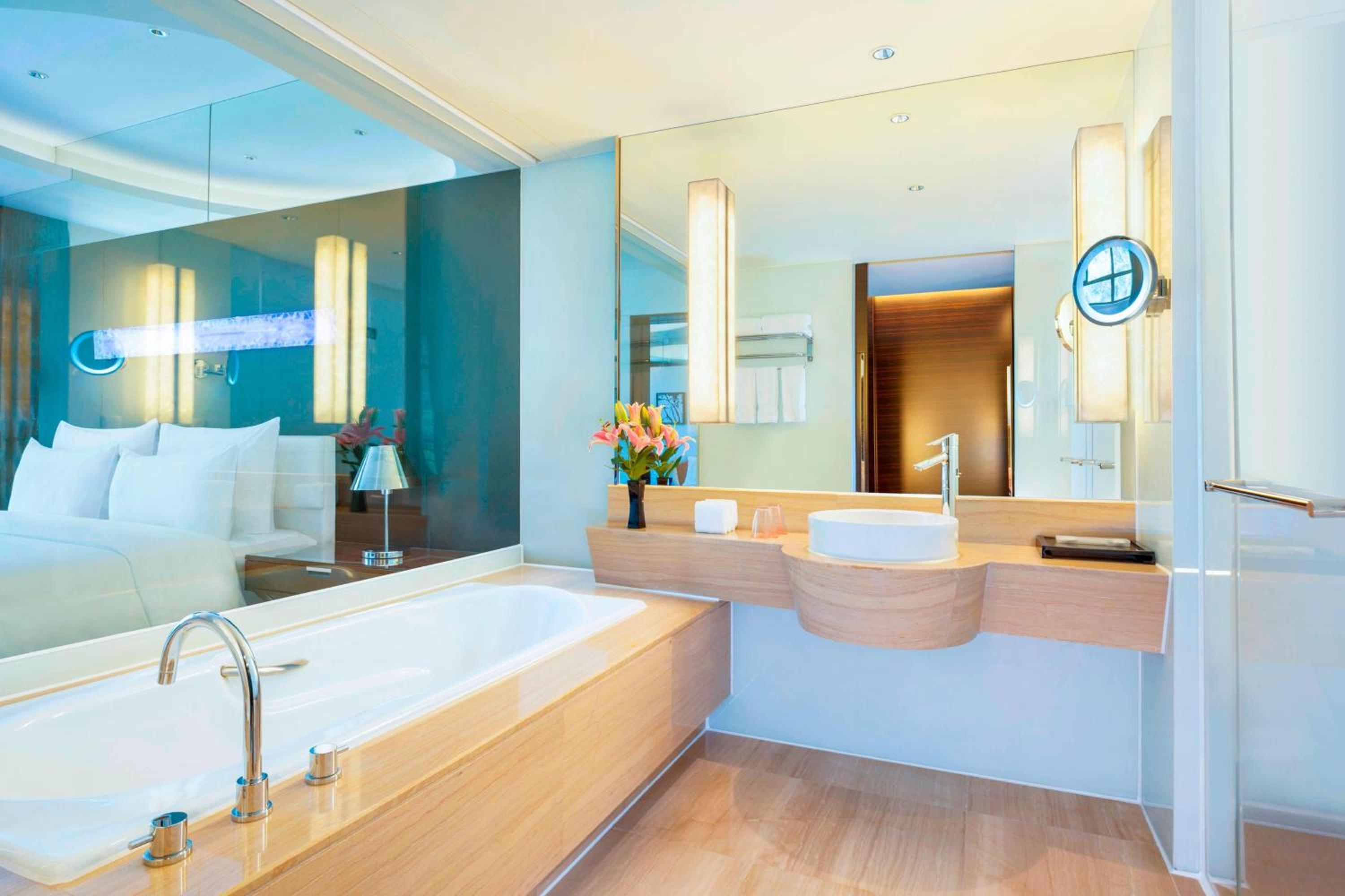 Premier Suite photo 2