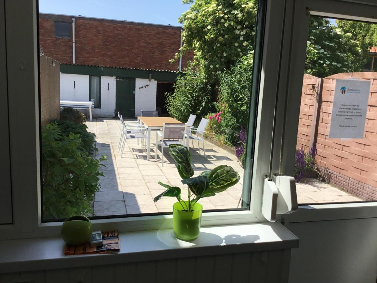 Three-Bedroom House photo 1