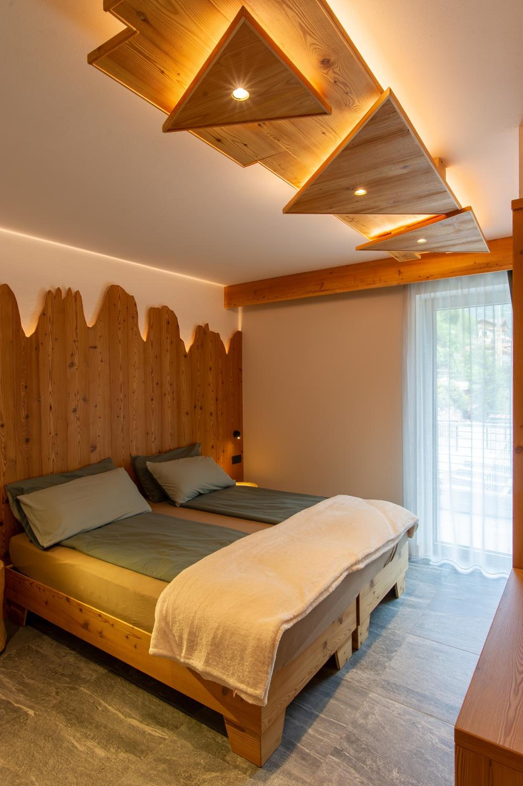 Apartment - Ground Floor photo 2