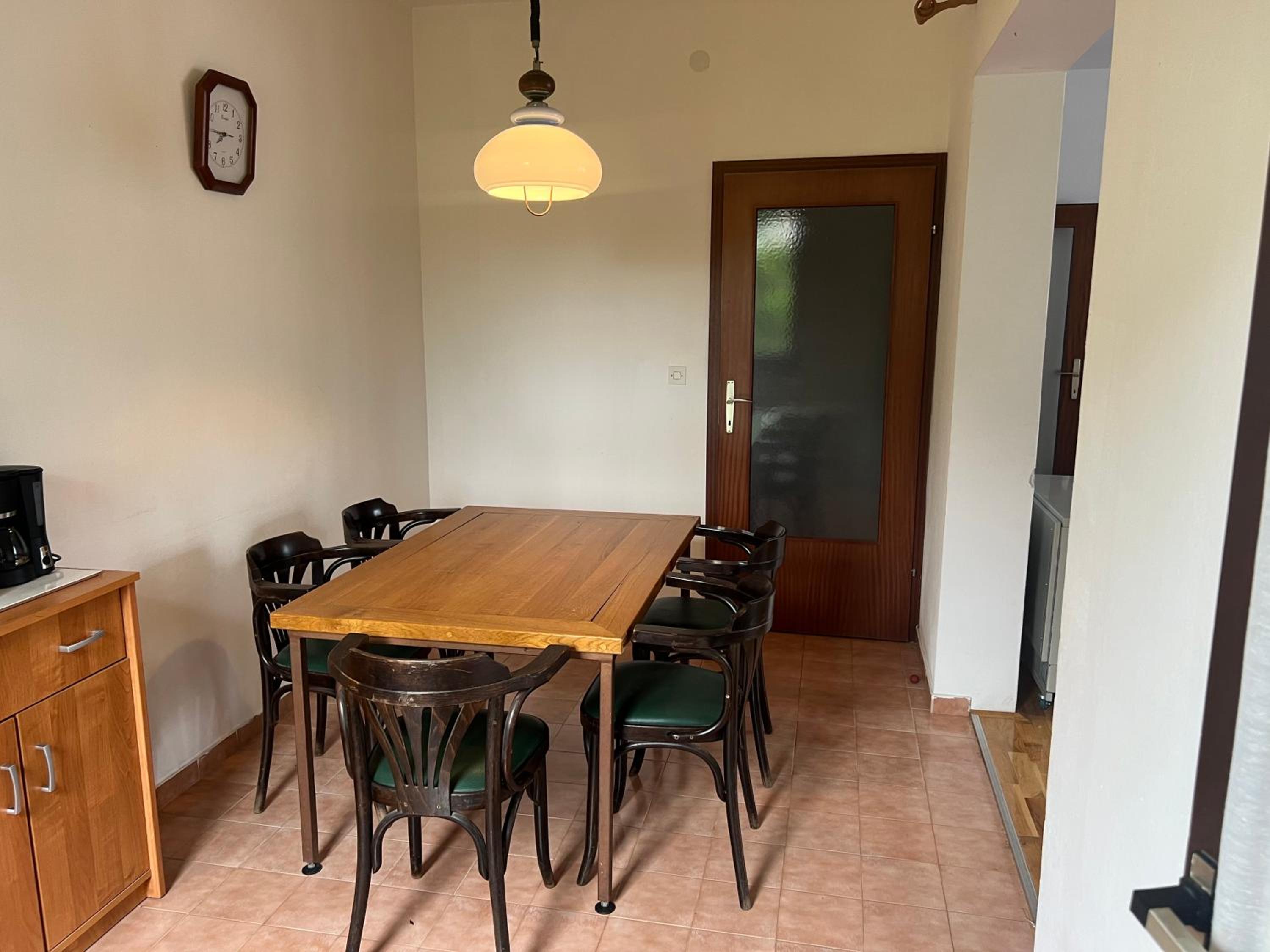 Two-Bedroom Apartment with Balcony photo 3