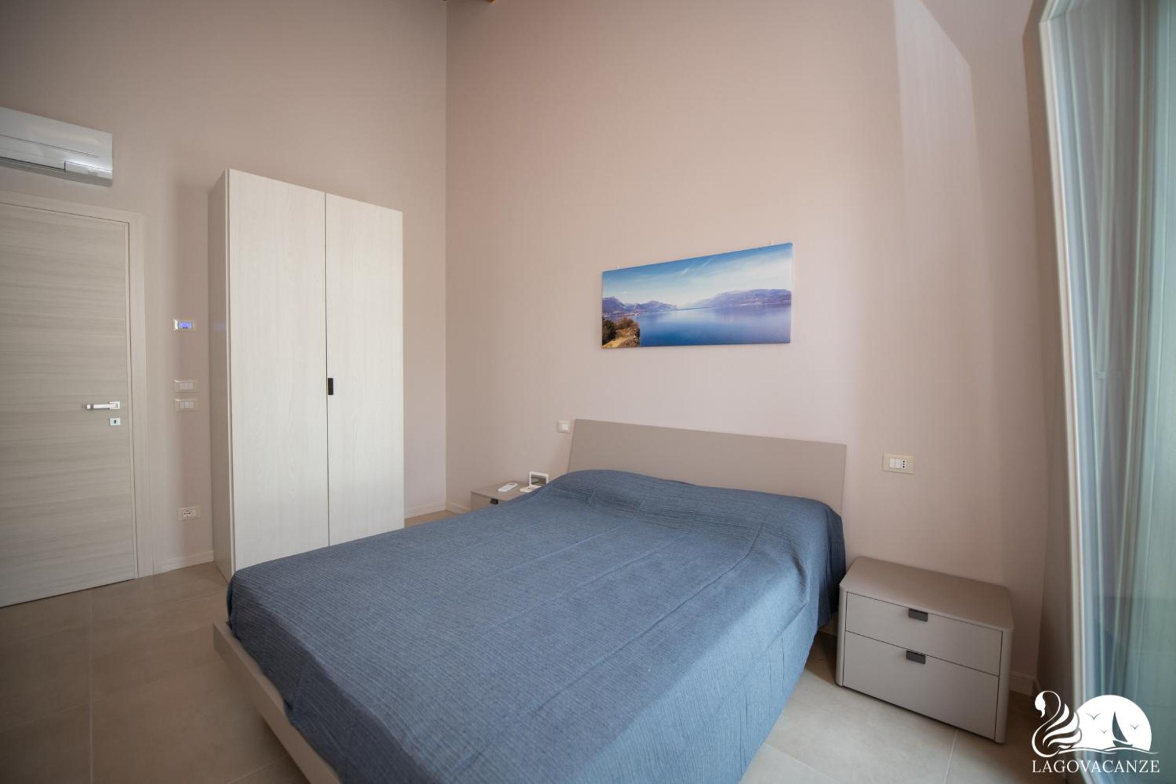 Two-Bedroom Apartment photo 2