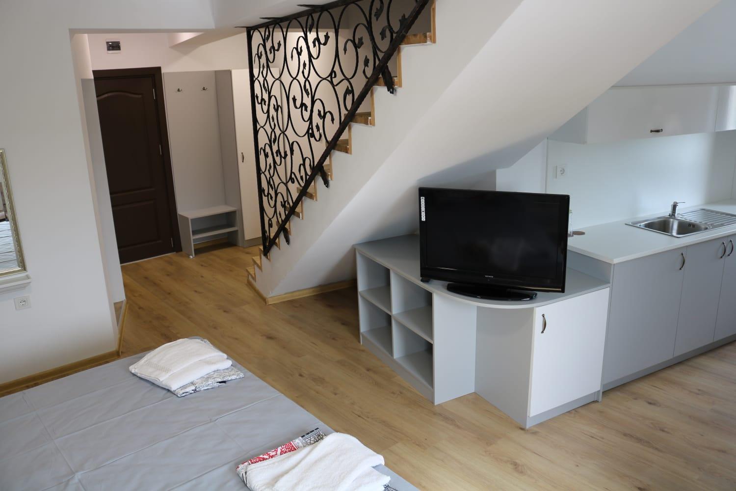 Maisonette photo 1