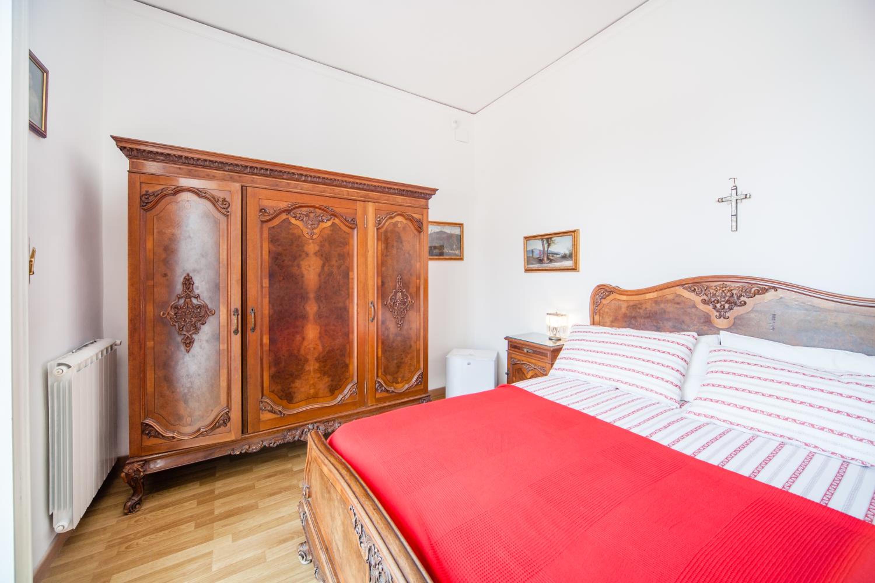 Double Room with Mountain View - Photo 4