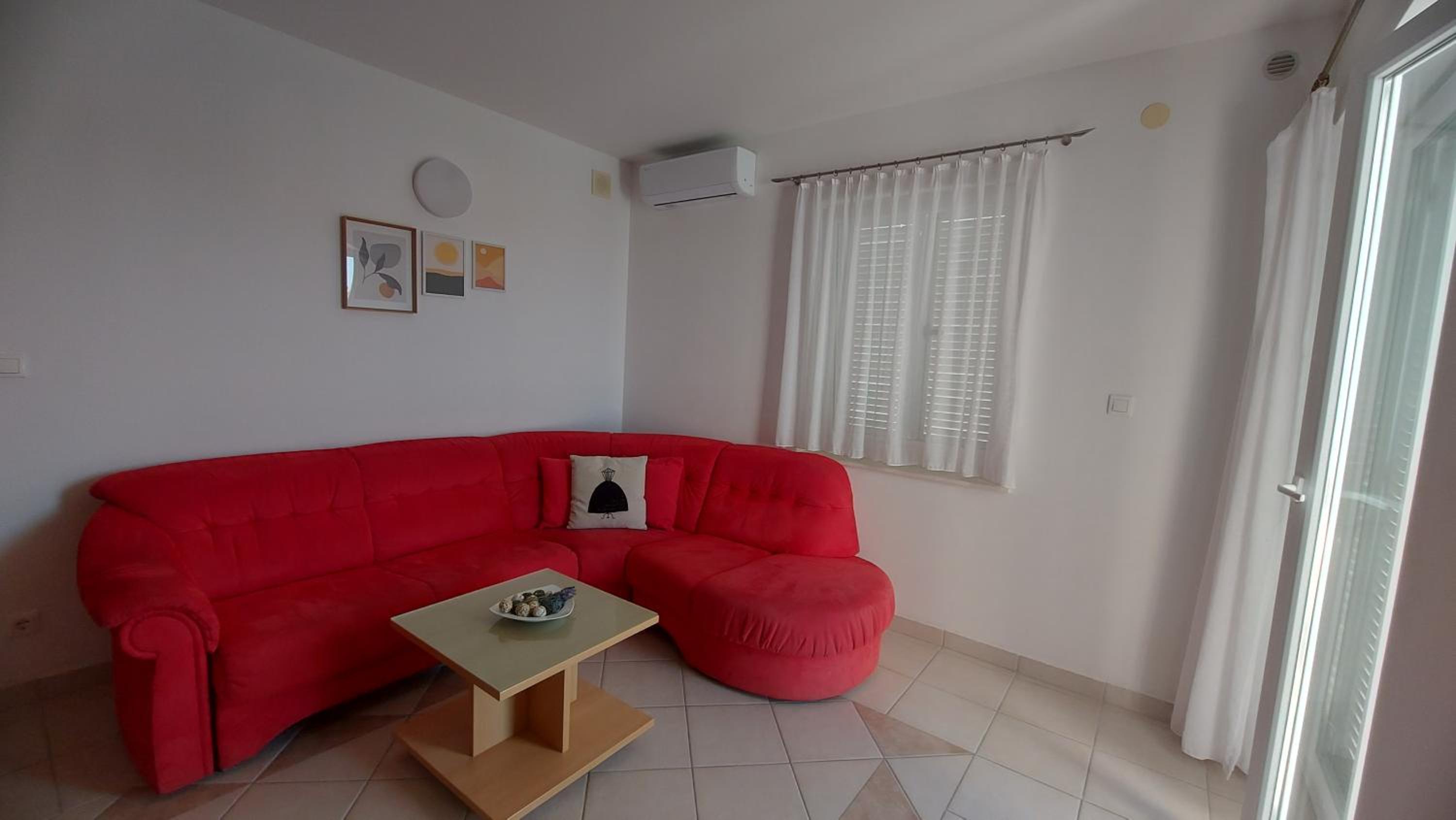 One-Bedroom Apartment with Sea View and Terrace