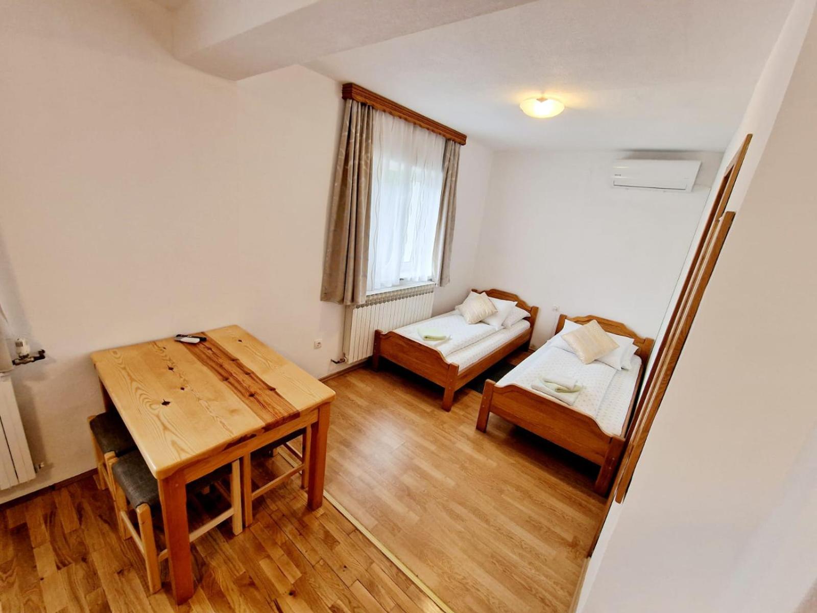Comfort Quadruple Room - Photo 2