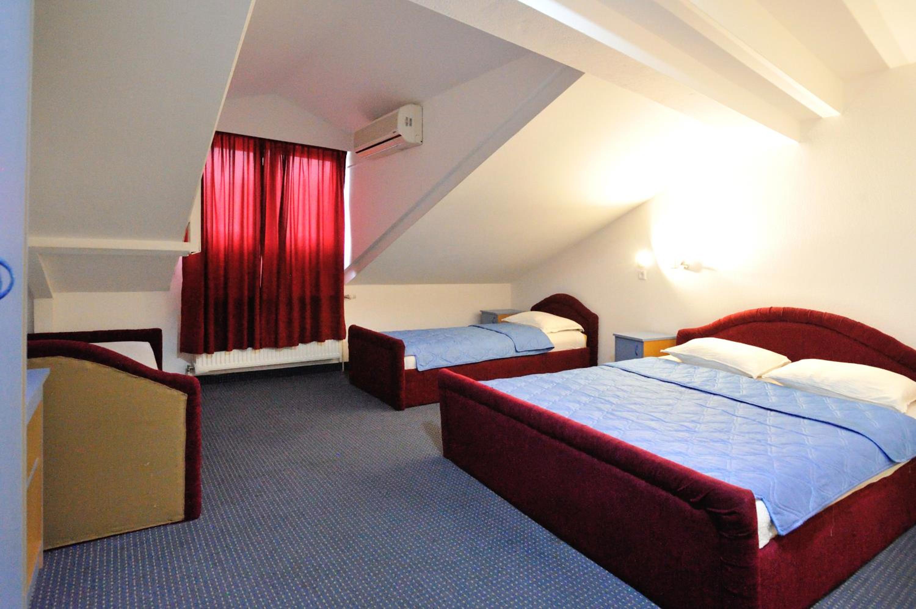 Quadruple Room photo 1