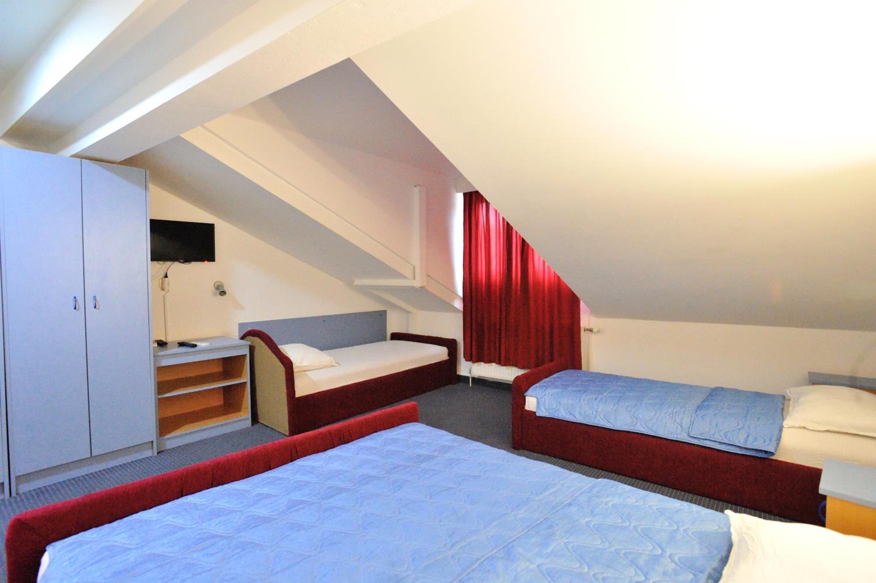 Quadruple Room photo 3