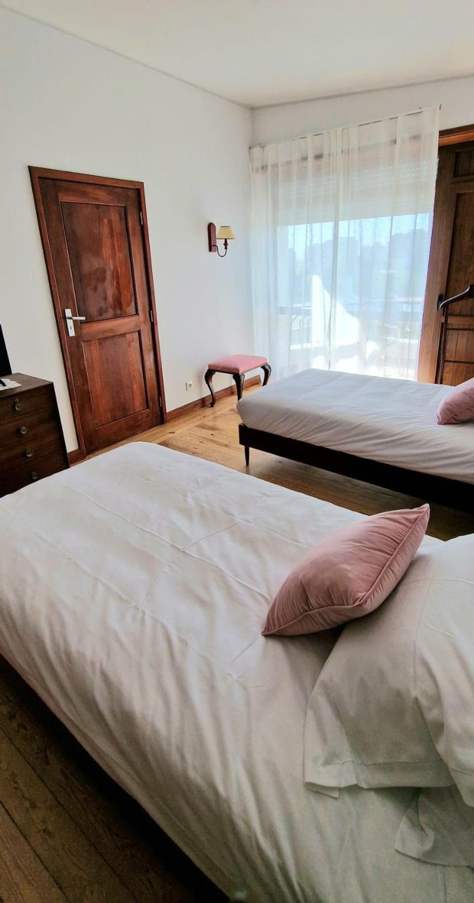 Double Room - Photo 2
