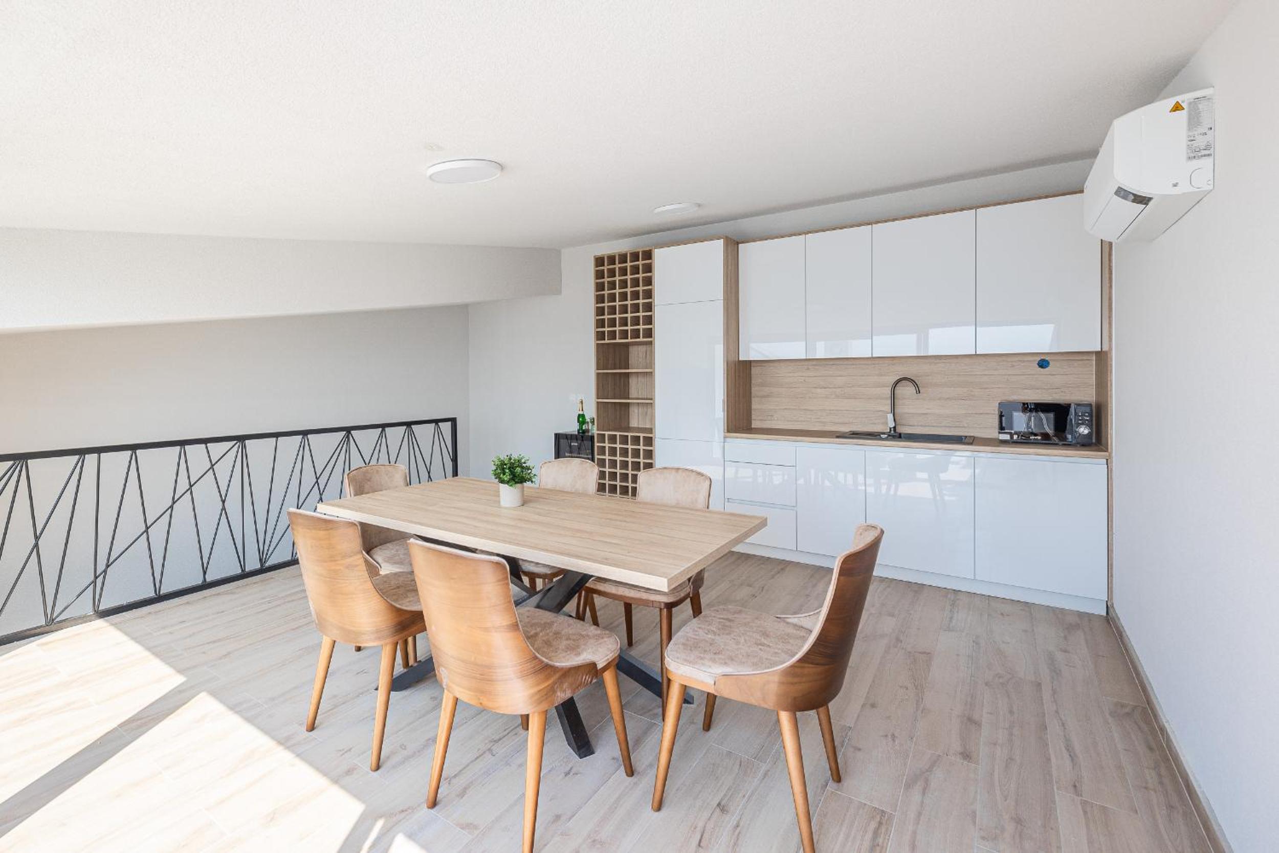Superior Apartment photo 2