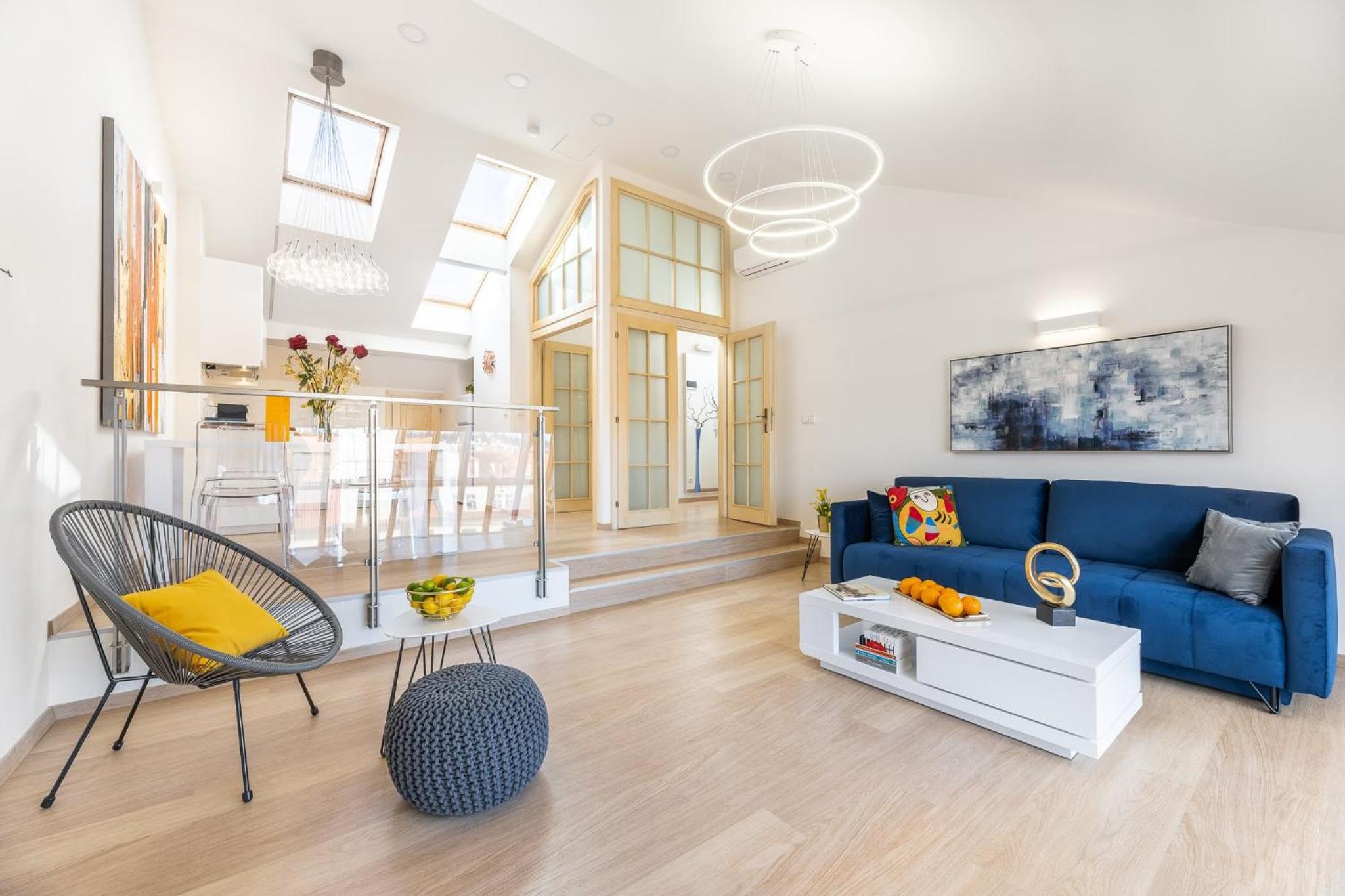 Deluxe Apartment