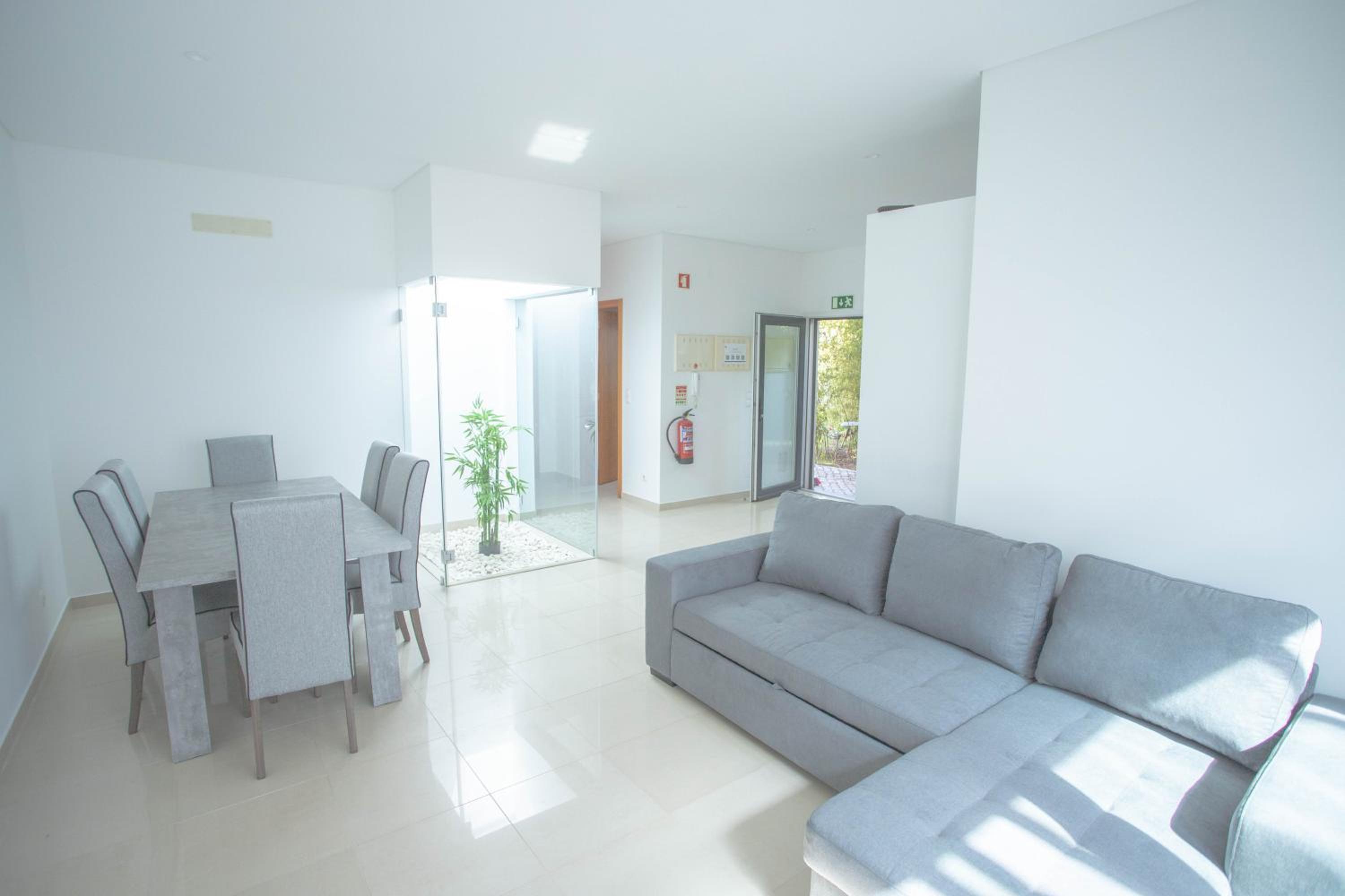 Two-Bedroom House photo 3