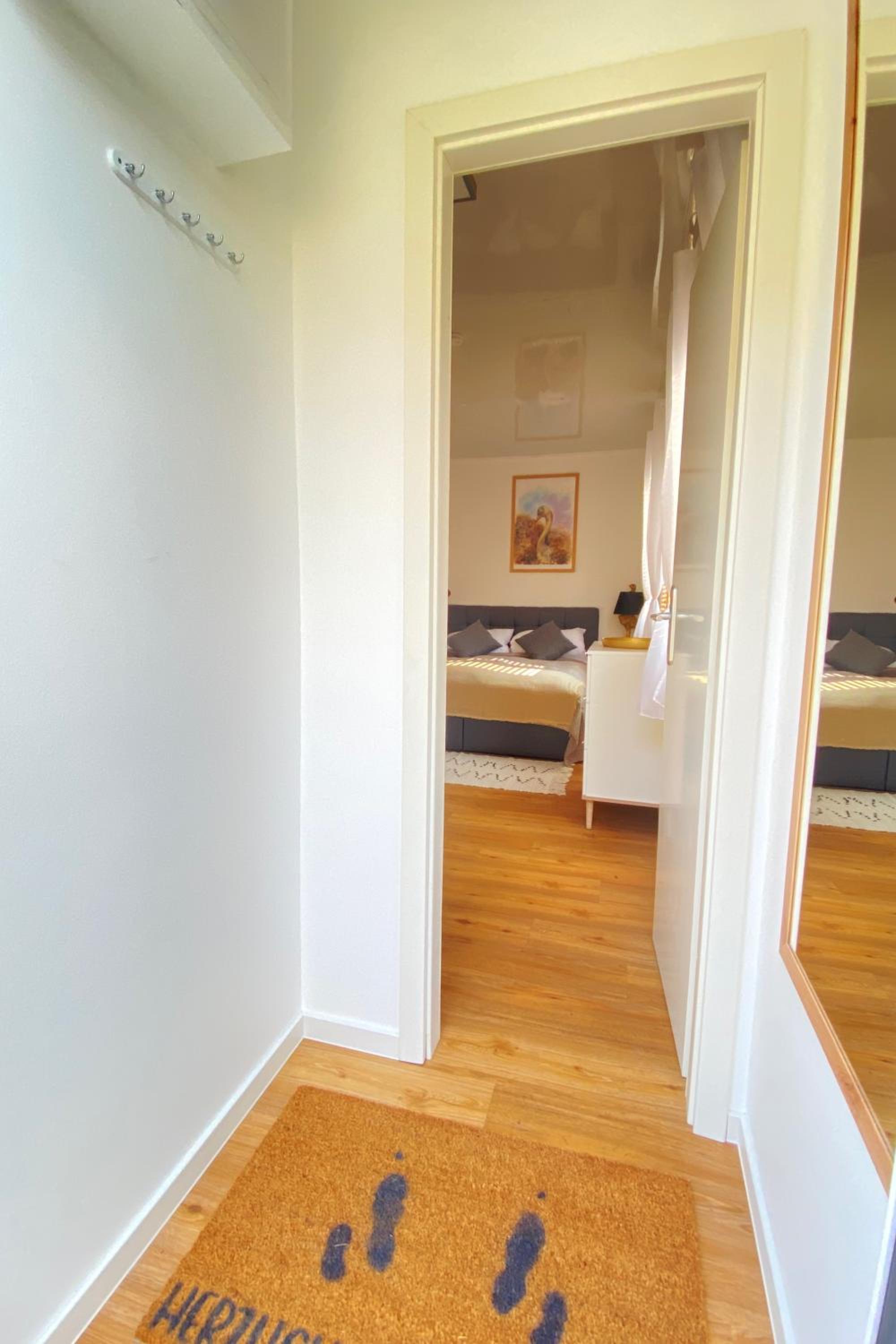 One-Bedroom House photo 2