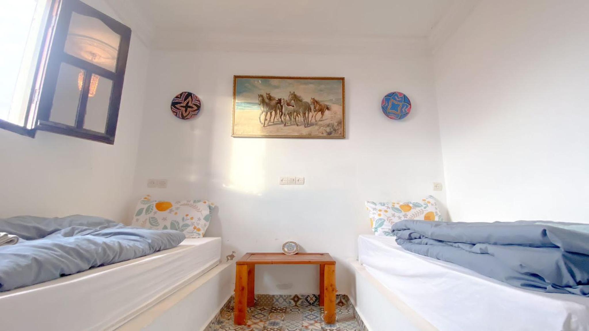 Twin Room with Mountain View - Photo 2