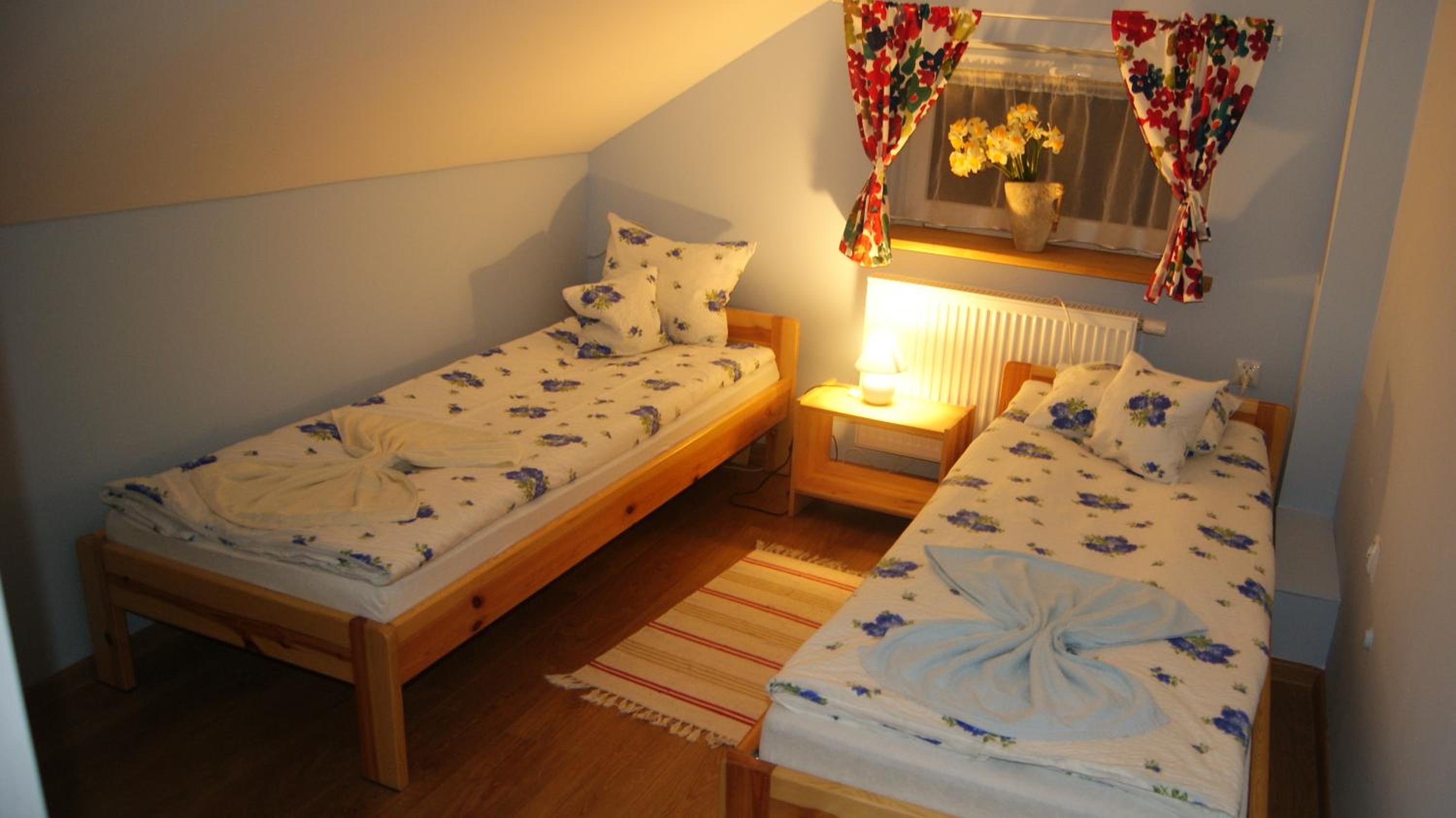 Standard Double Room with Shared Bathroom - Księżycowy photo 3
