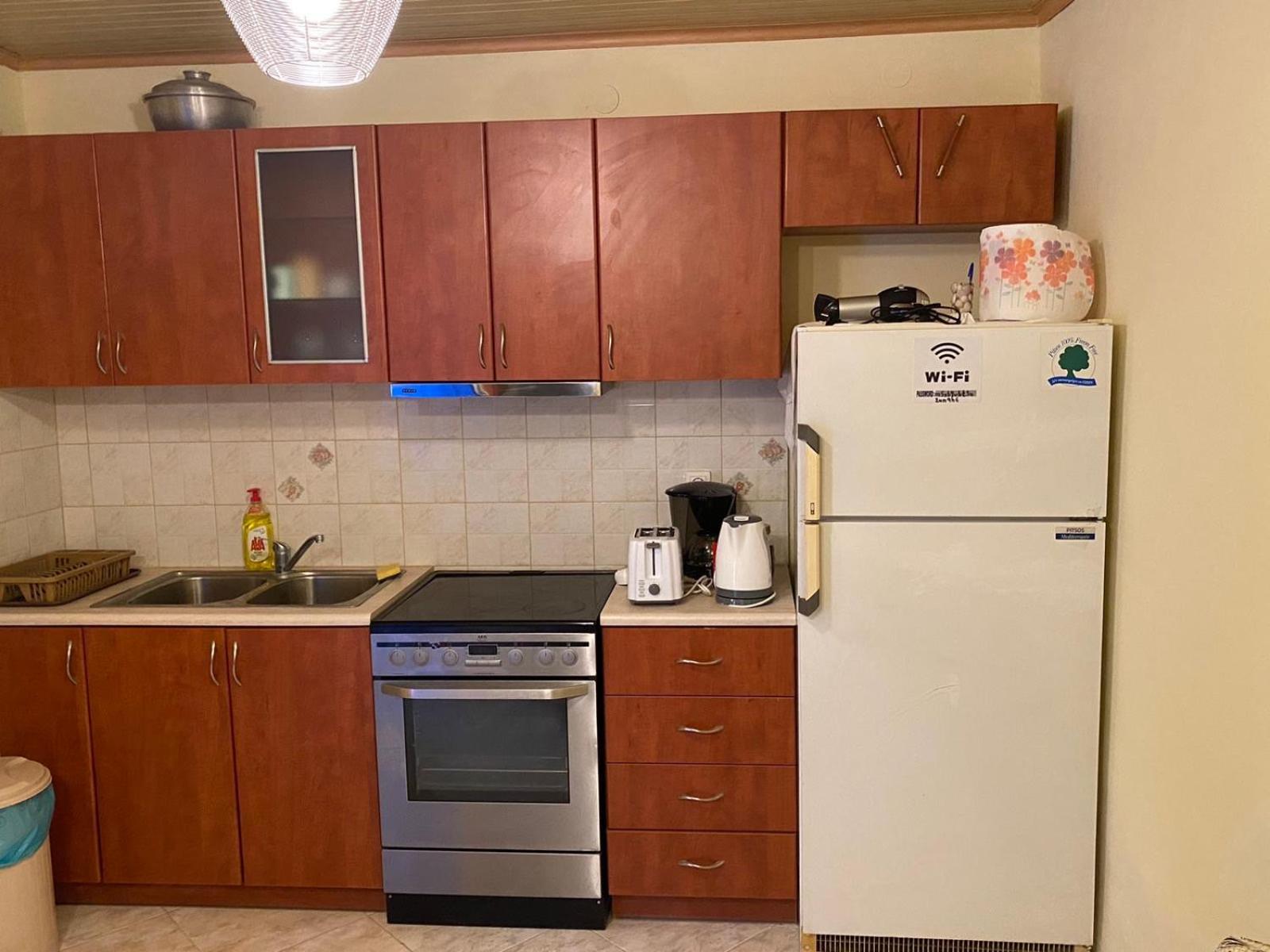 One-Bedroom House photo 2